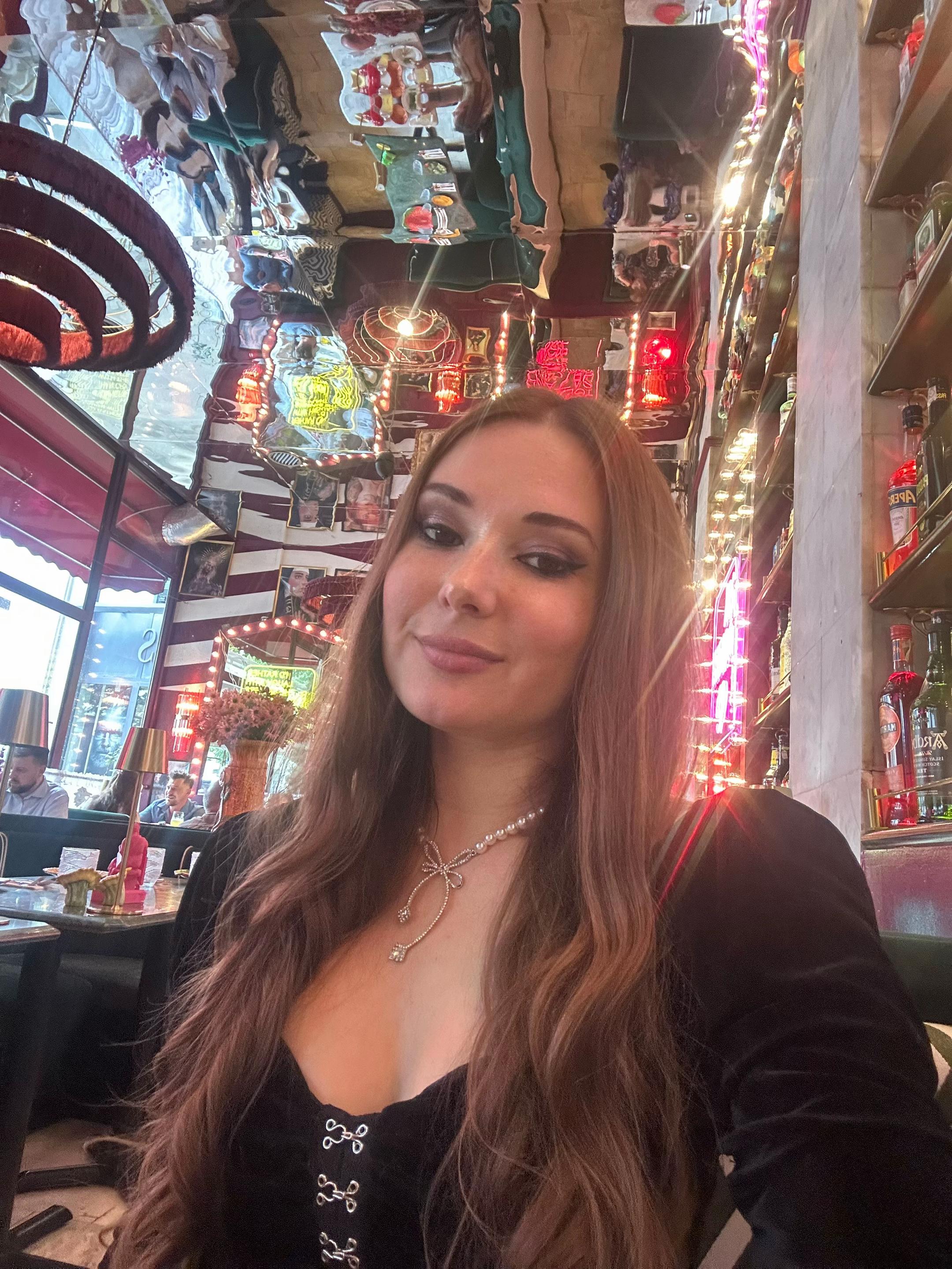 @Anniko Shemet