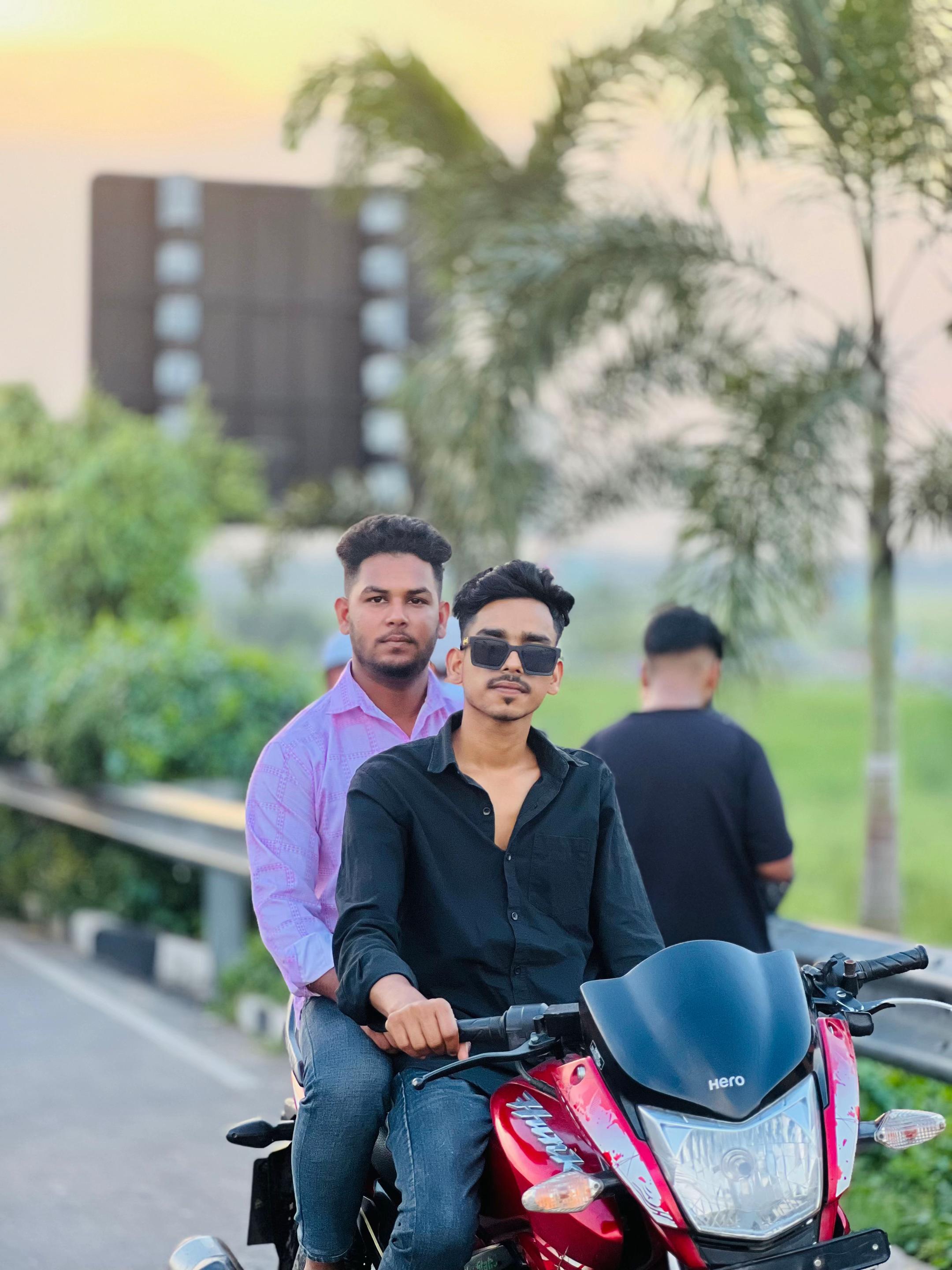 @RaFu..🔥