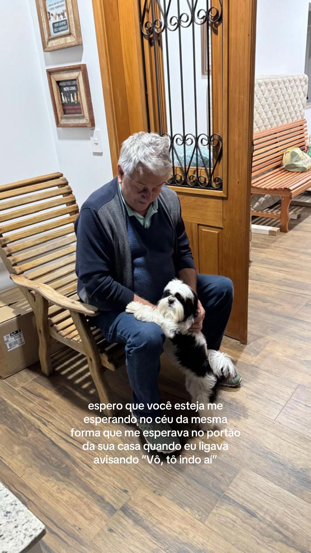 @Paulaa