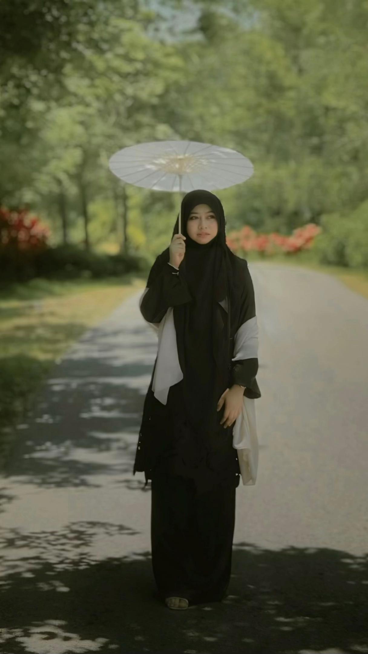 @4iniayana_