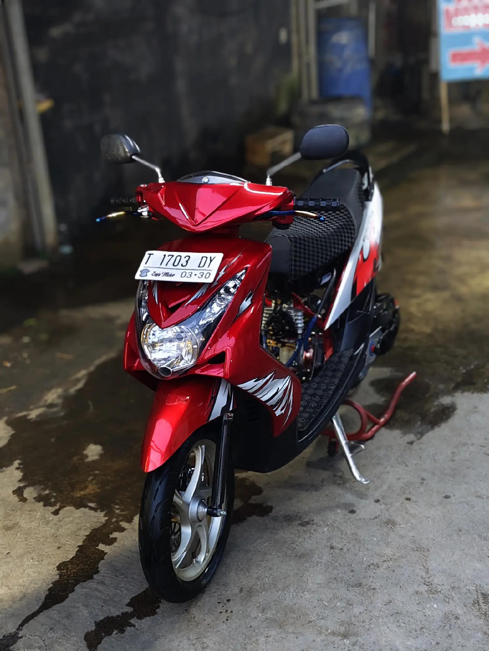 @Zoya motor racing team