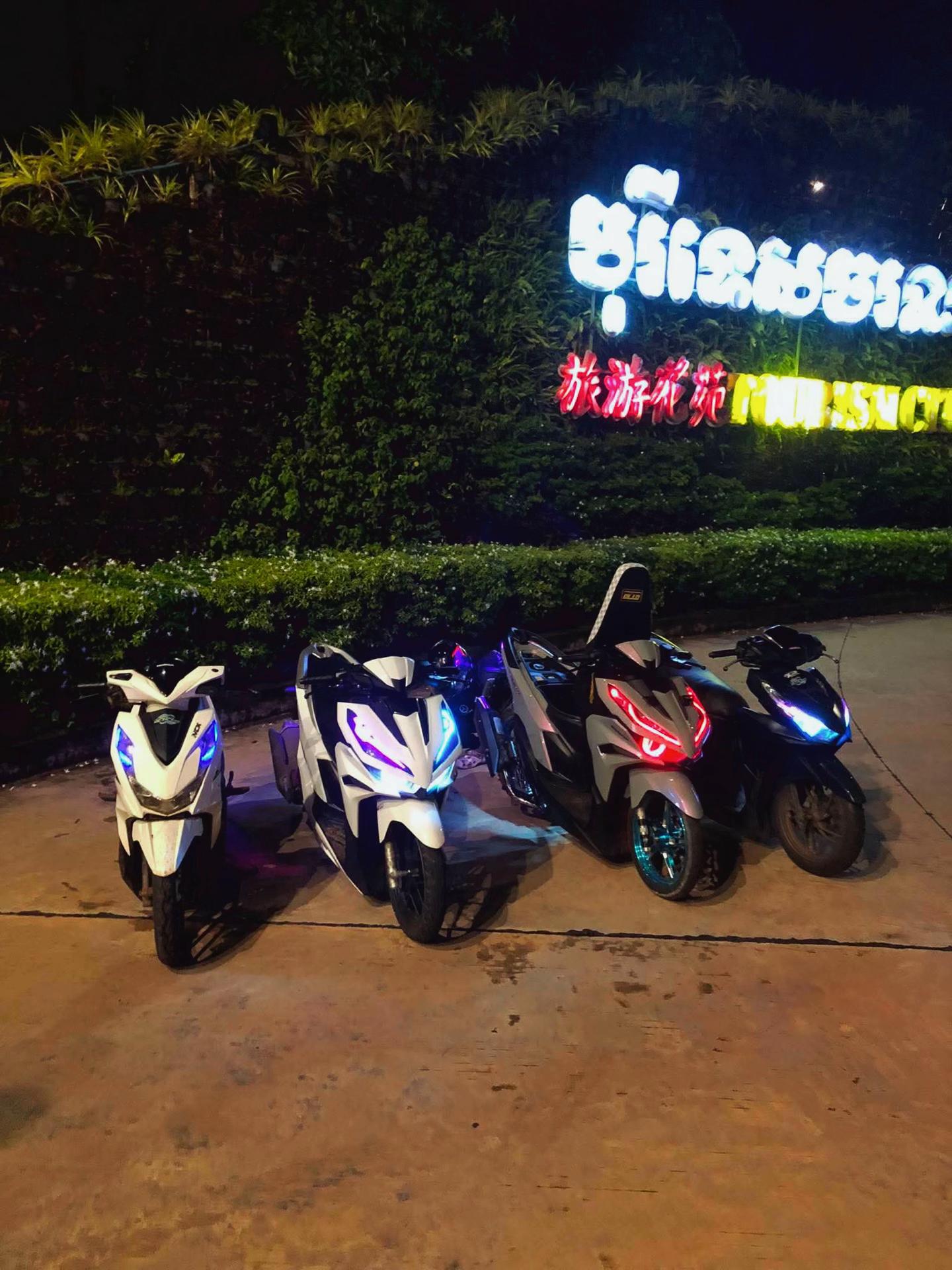 @Roth - រ័ត្ន