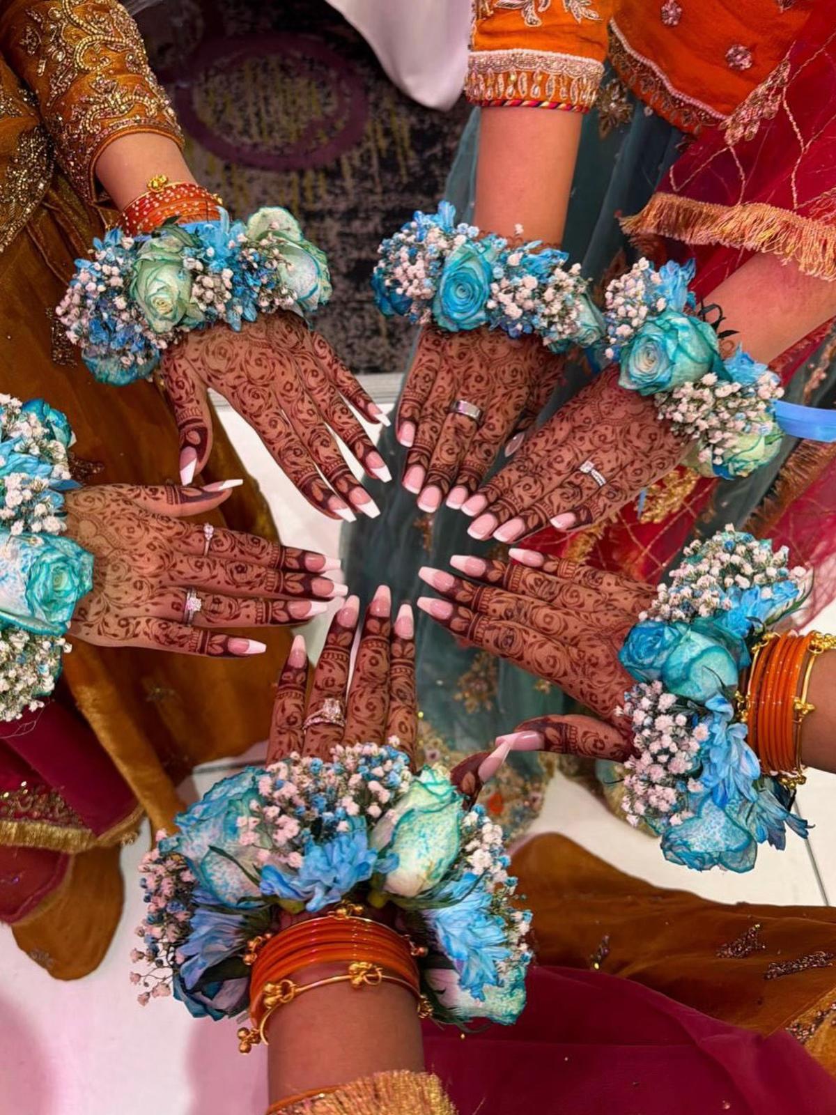 @ਈਸ਼ Mehndi