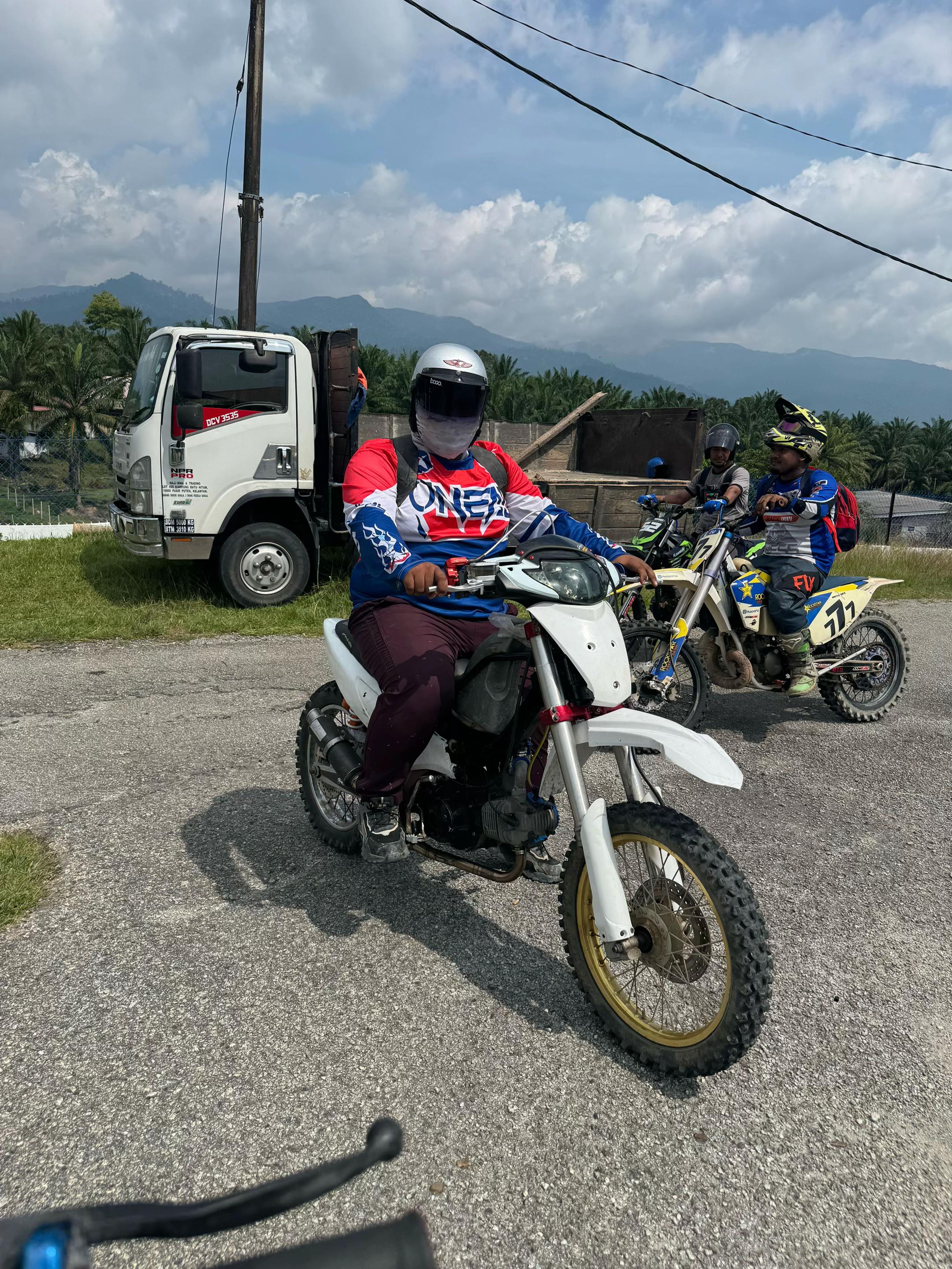 @syahrul aiman