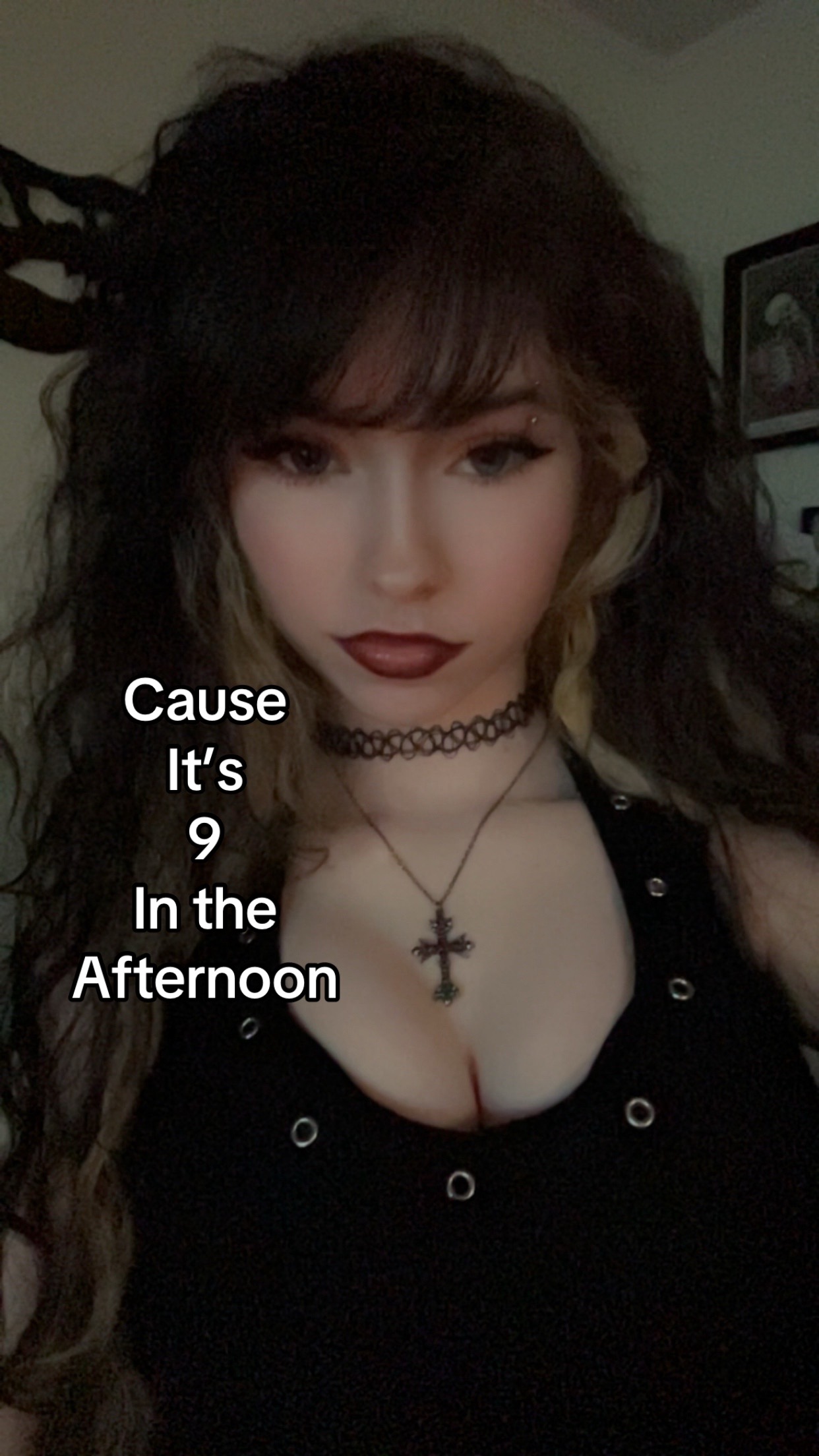 @Mae🦇
