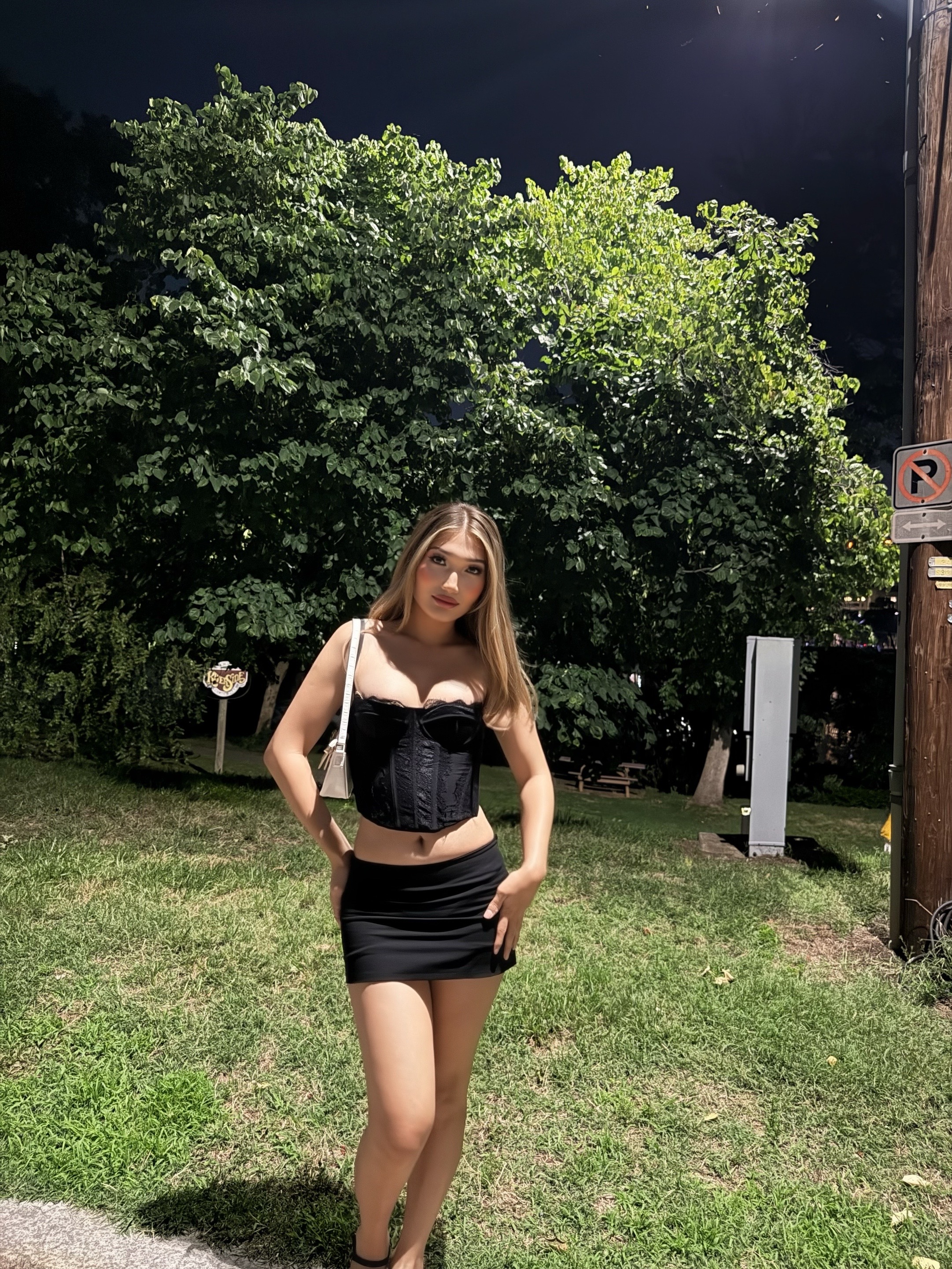 @selenatamang_