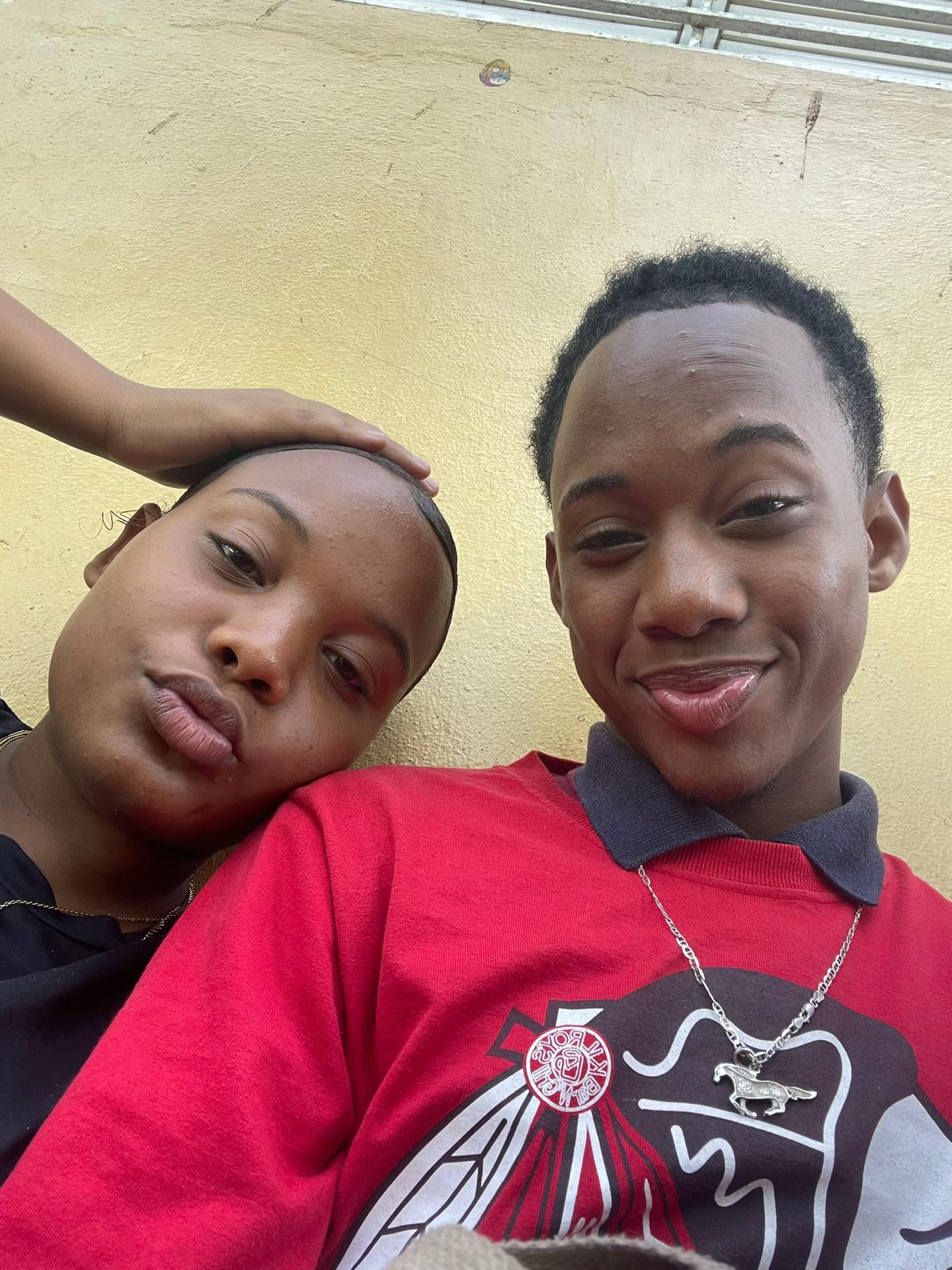 @_its.ezeex