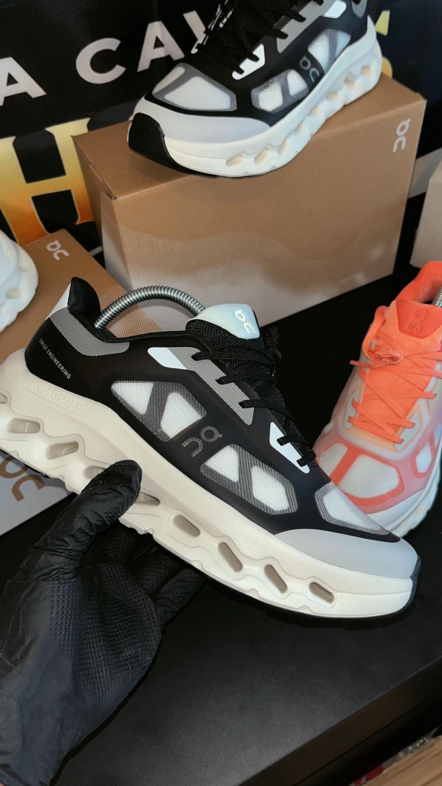 @lacaveshoes