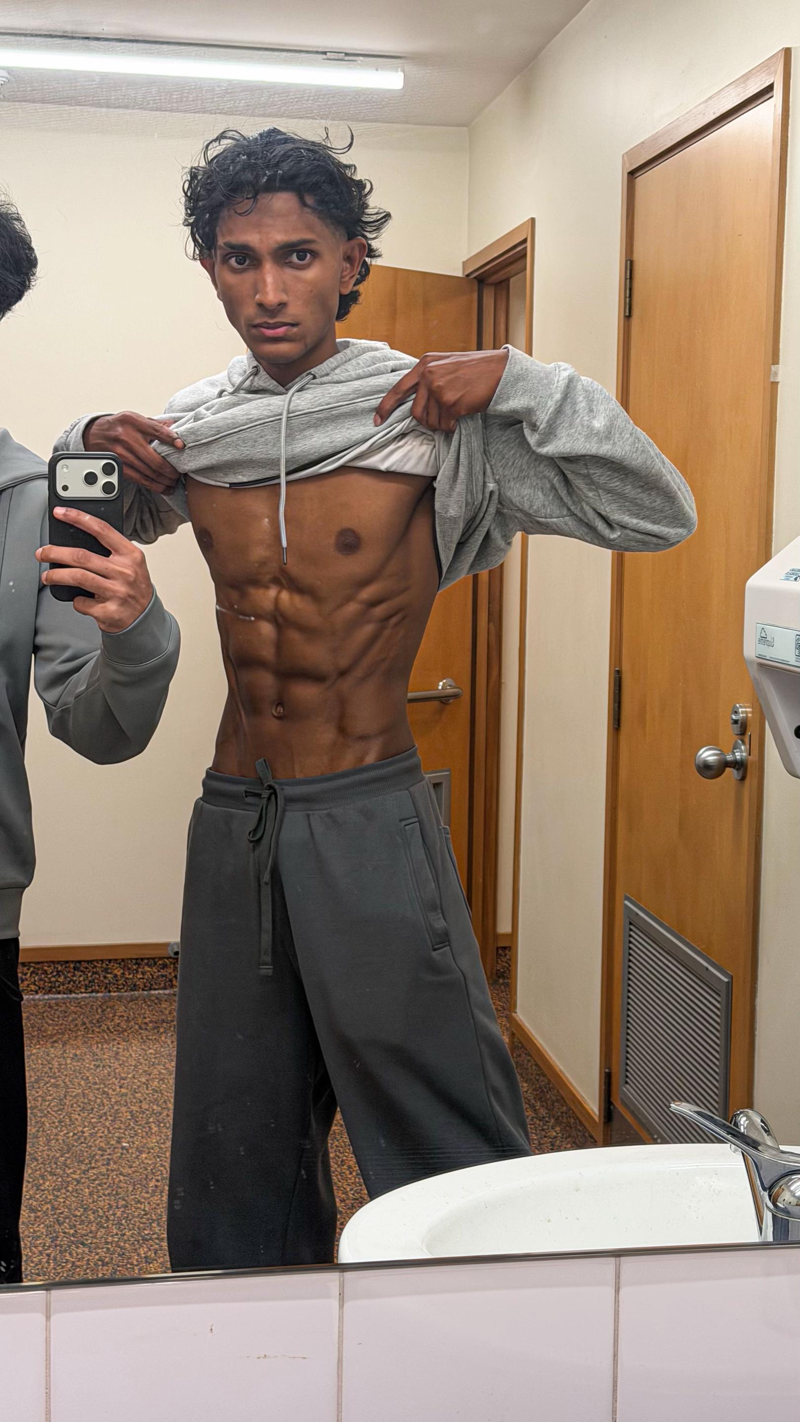 @Gee3ka🇱🇰