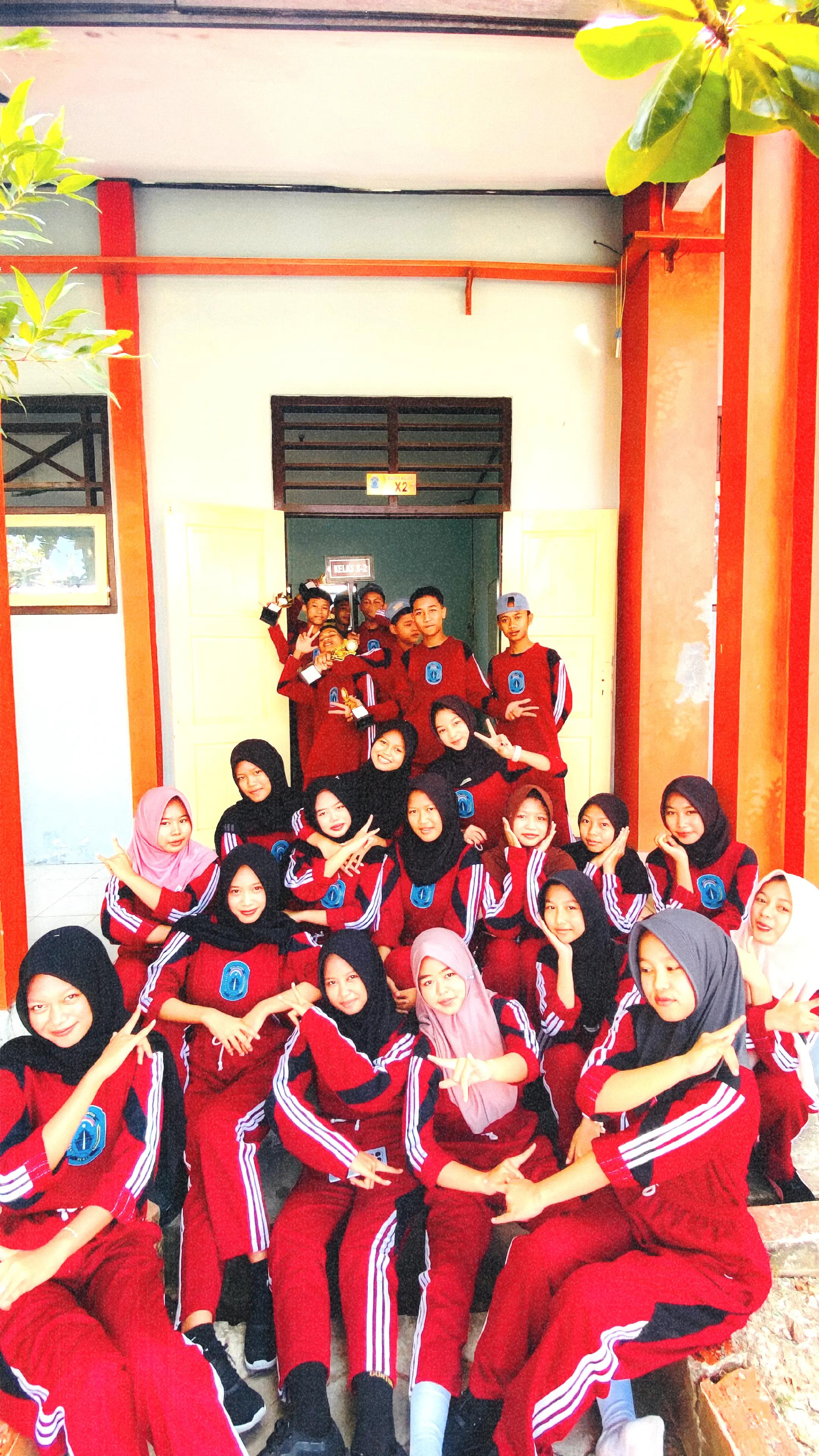 @X-2_SMANSAGUN