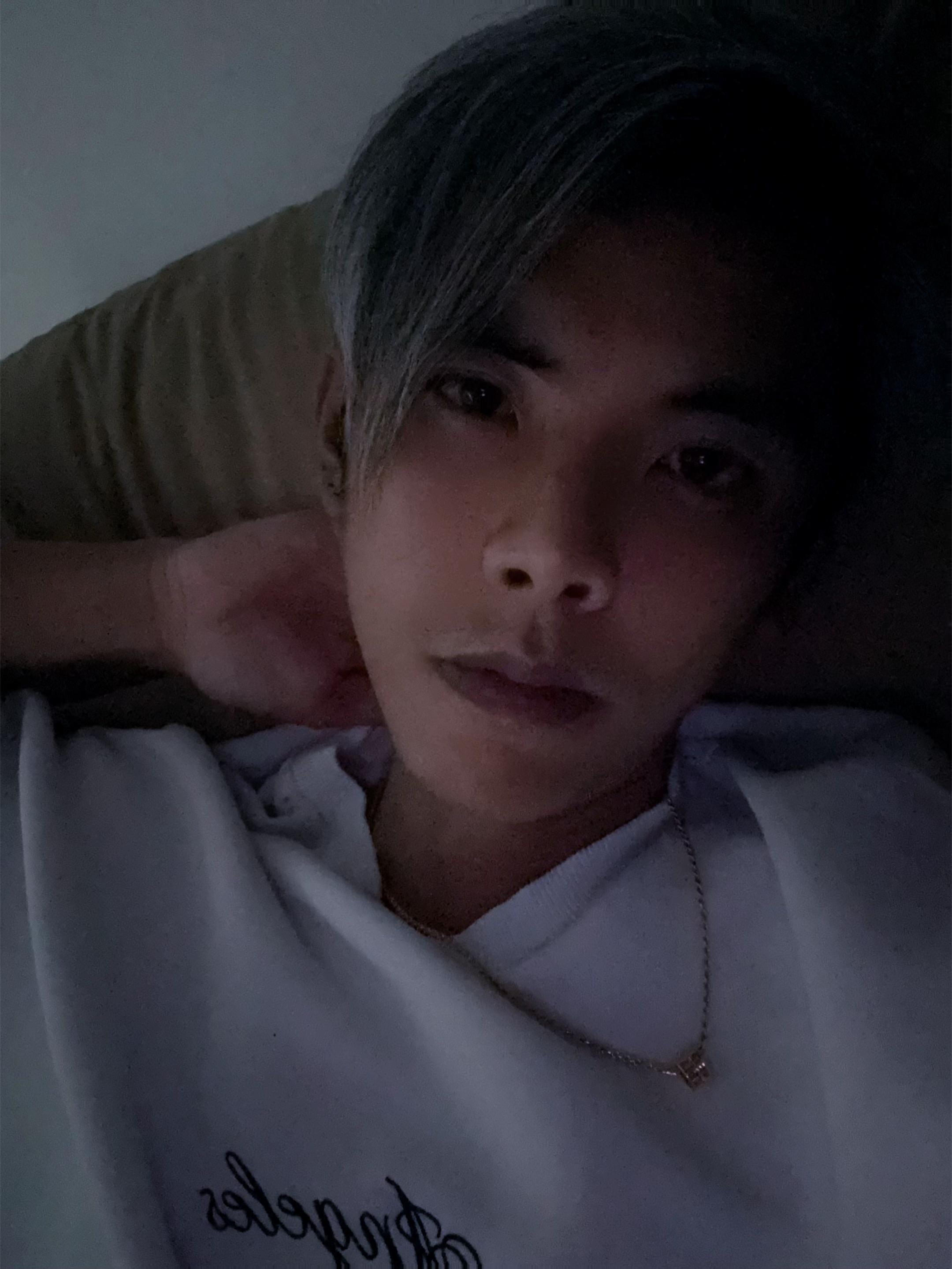 @灿若☪︎欣晨