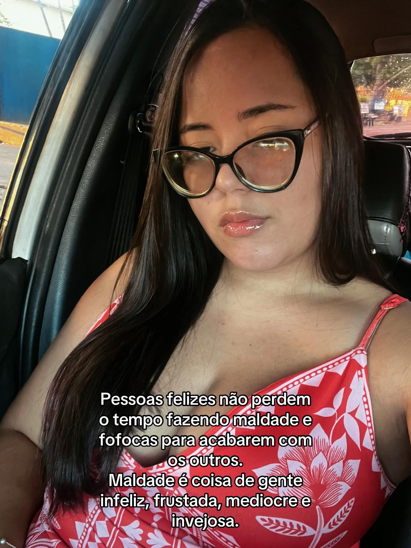 @Tatazinha๐ค