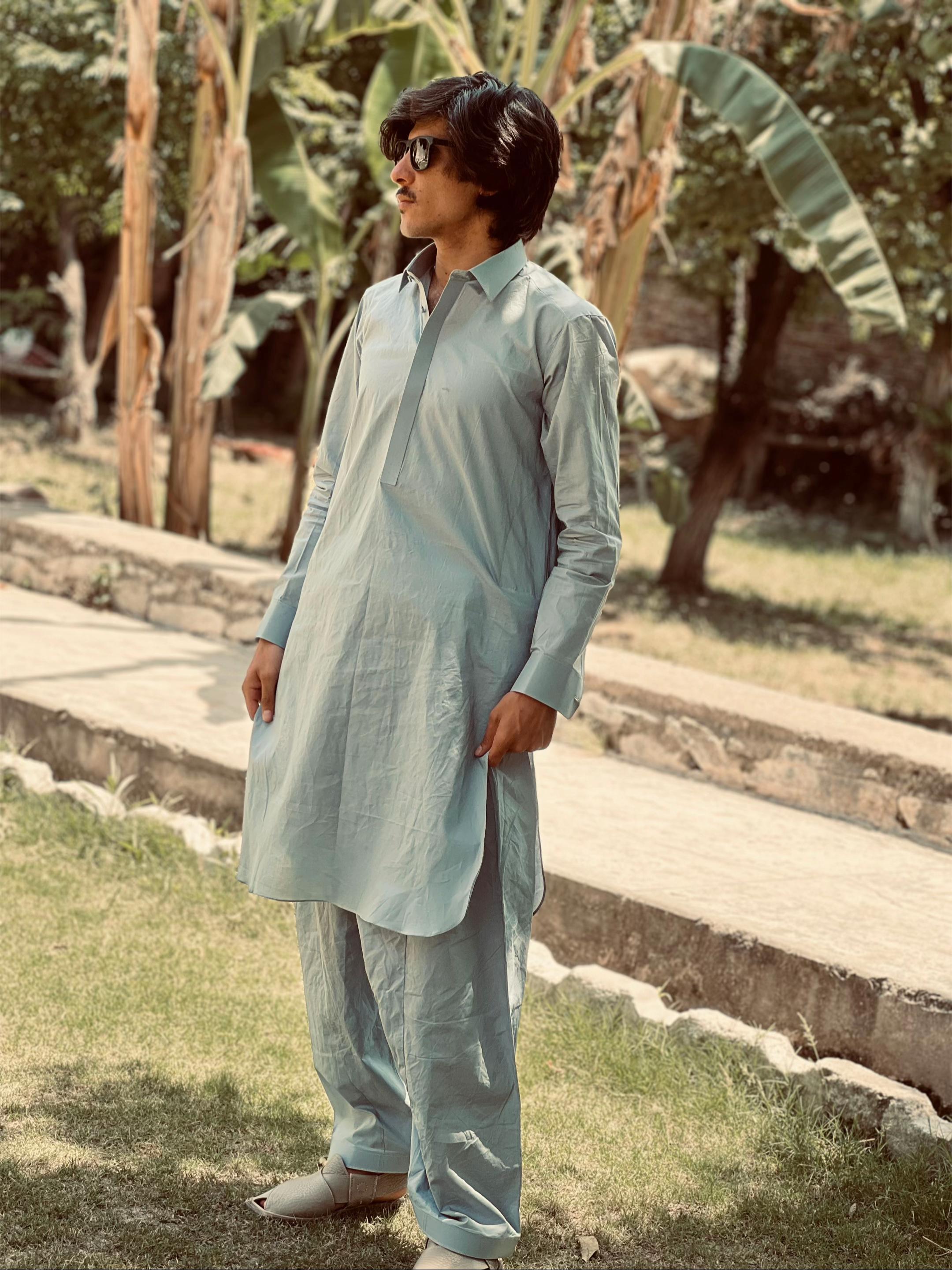 @Desi_boyz10