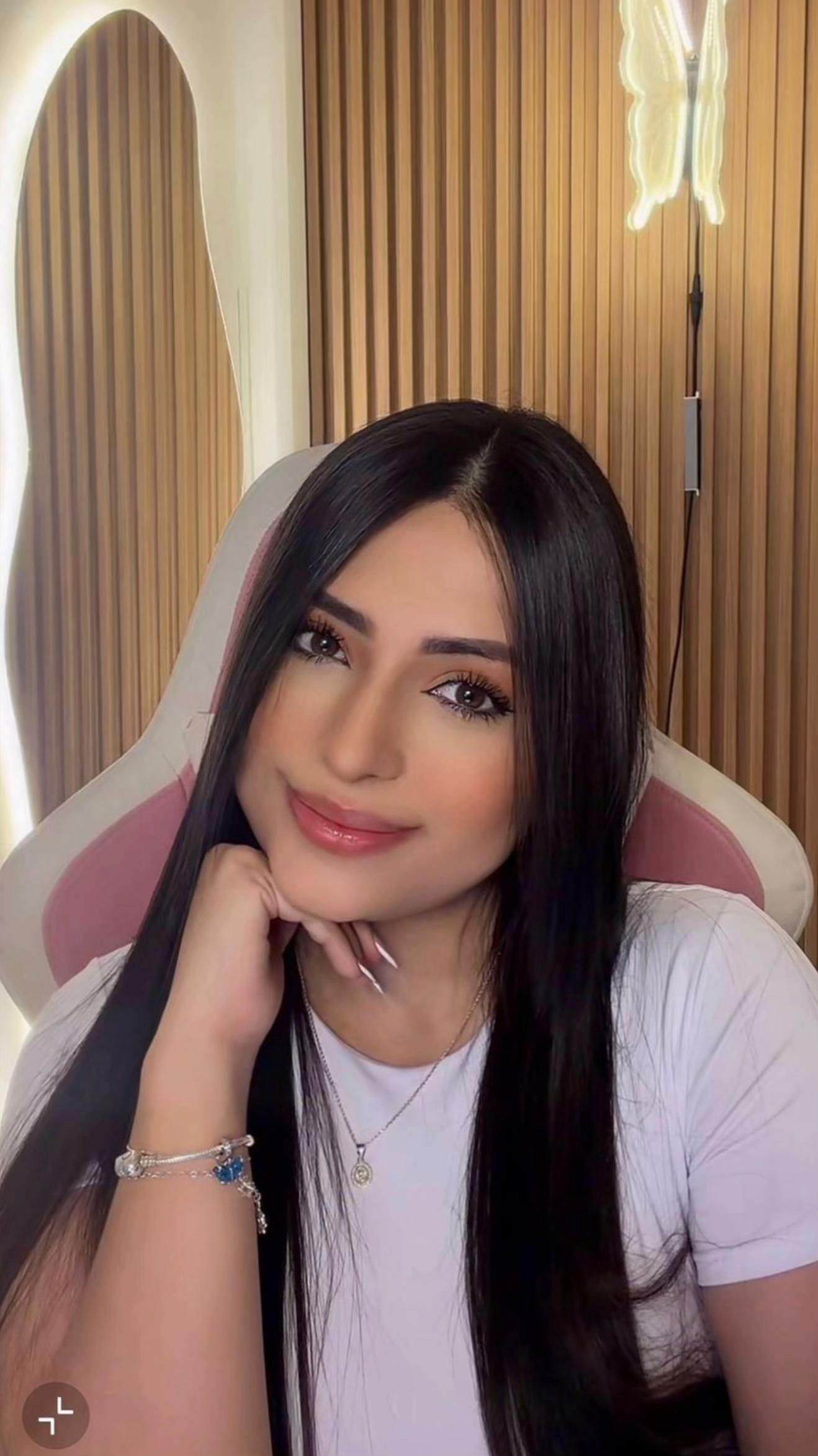 @Ana🦋