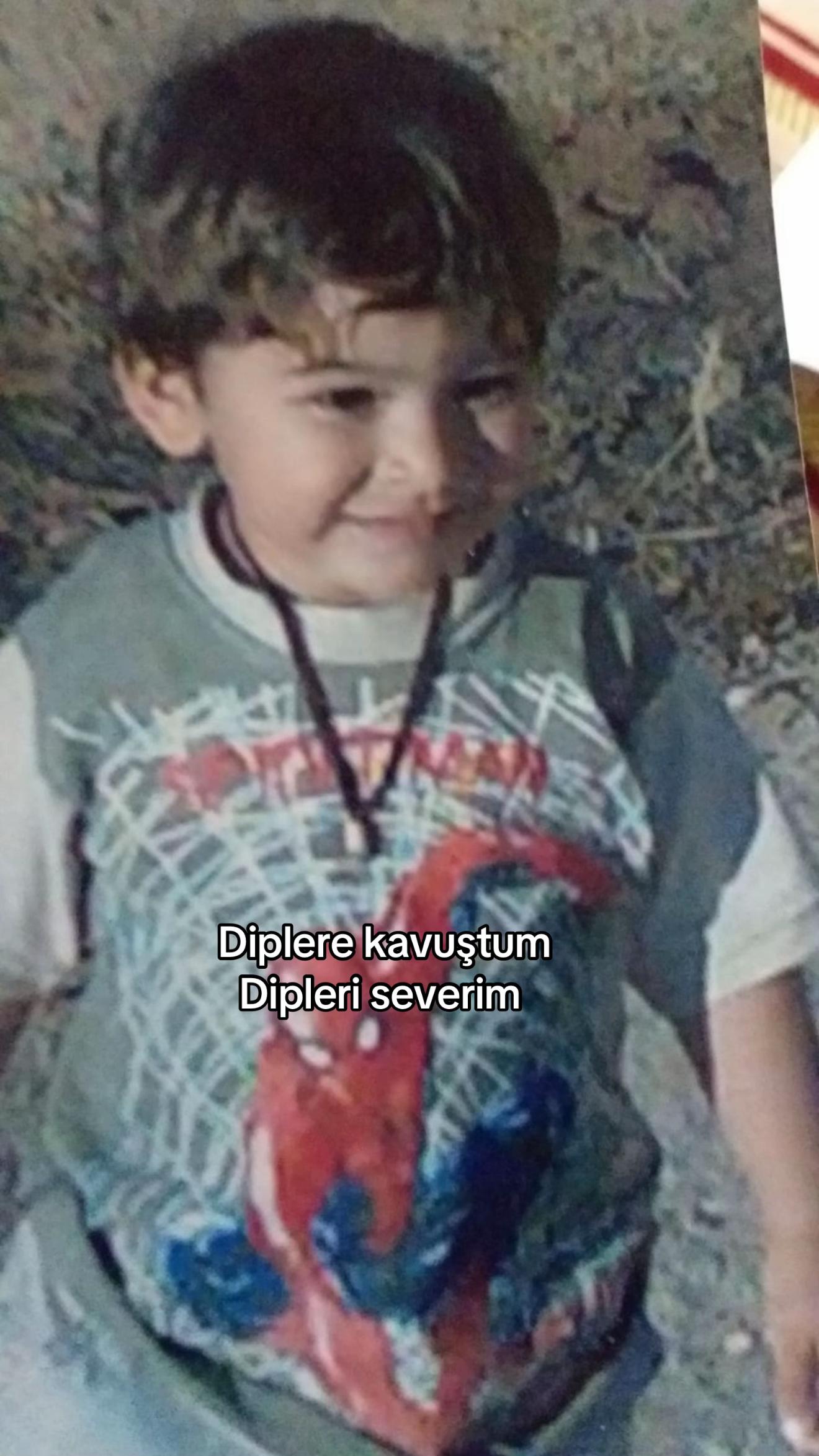 @𐰀𐱃𐰃𐰠𐰞𐰀🇹🇷