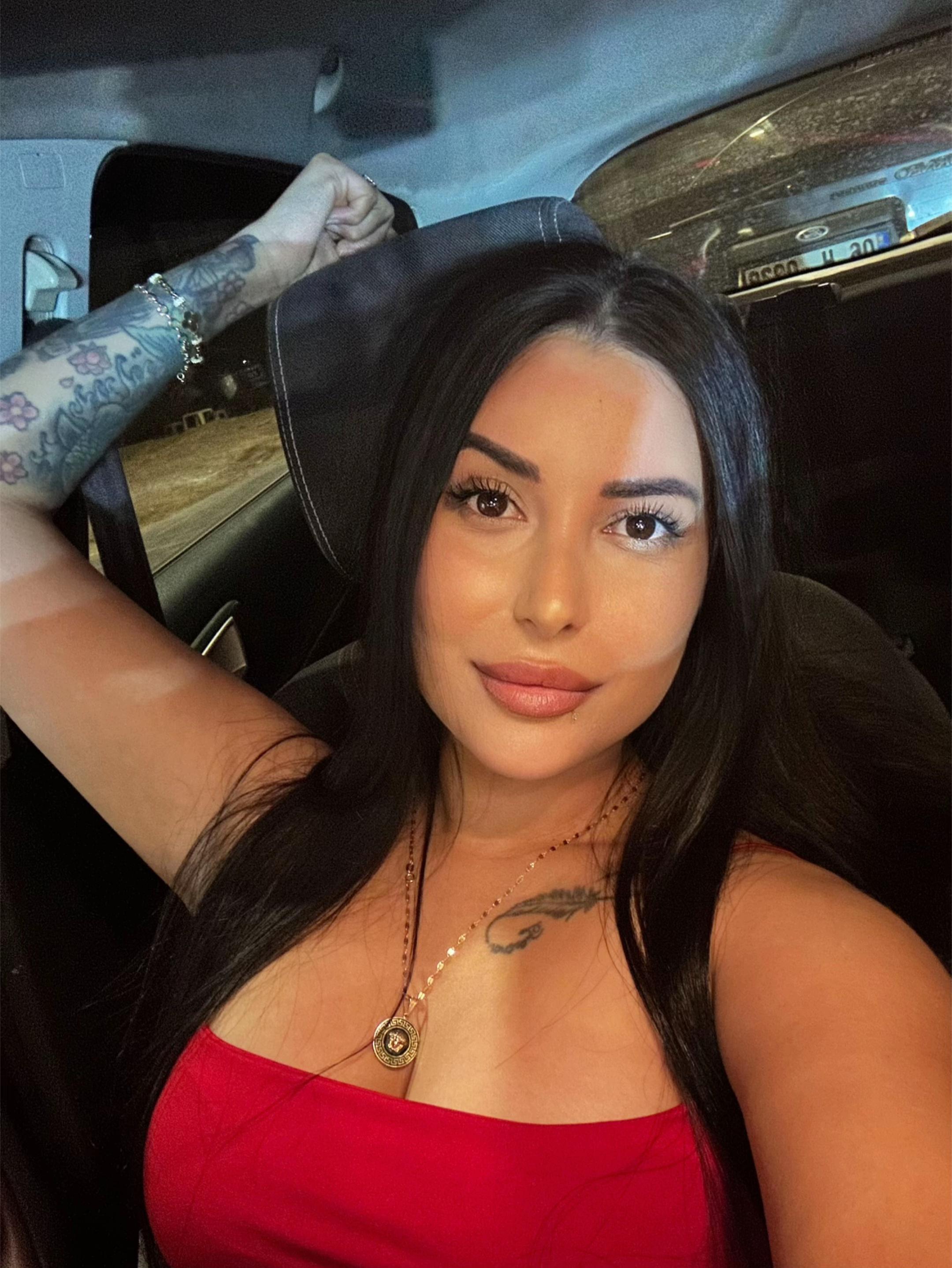 @Aysesoyturk