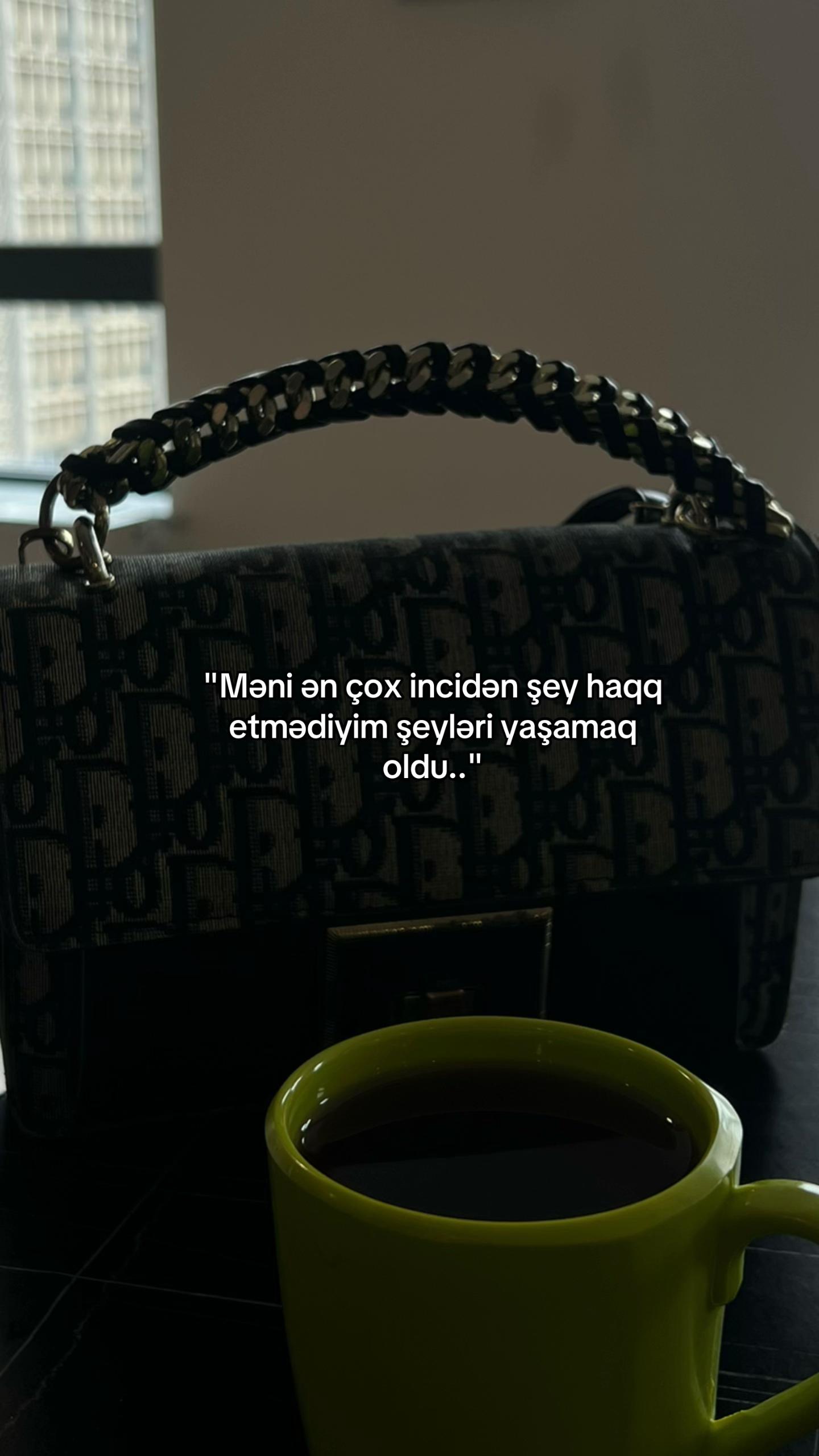 @𝐄𝐜𝐜𝐞𝐝𝐞𝐧𝐭𝐞𝐬𝐢𝐚𝐬𝐭🎭