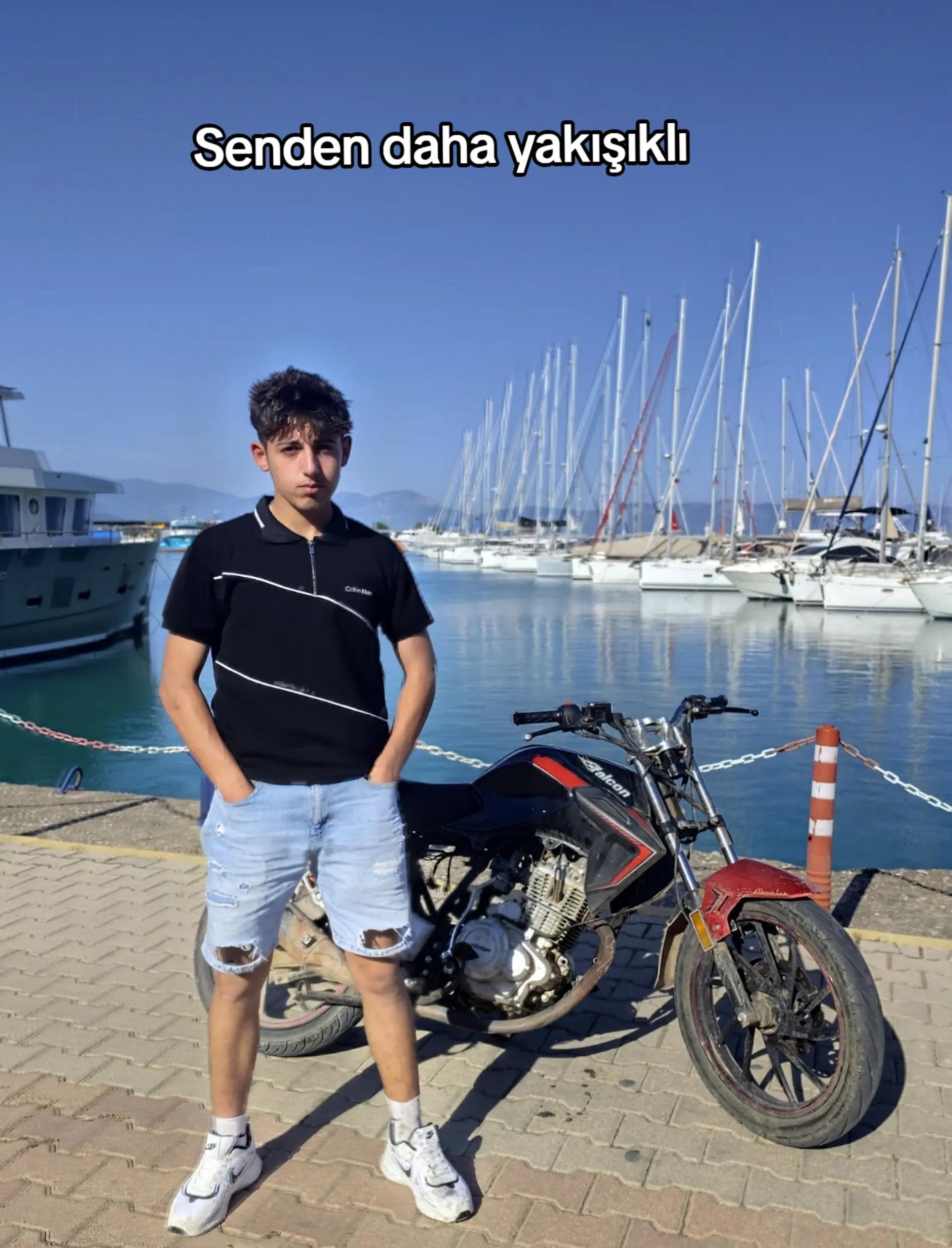 @EÇ