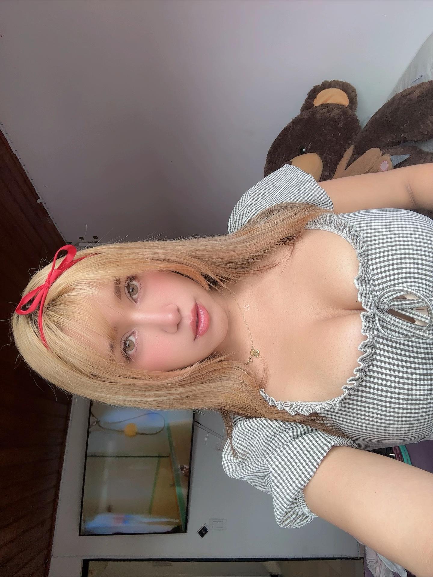 @ALE.LOVE
