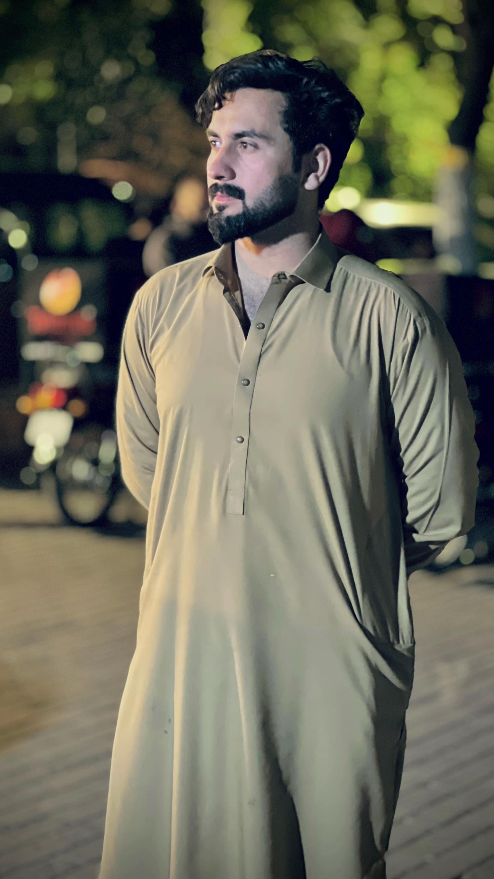 @Shaہ Zaiب