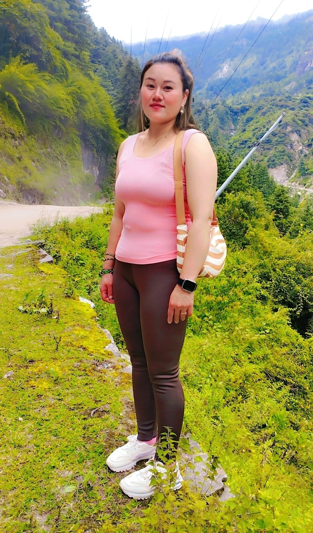 @सुनिता गुरुङ