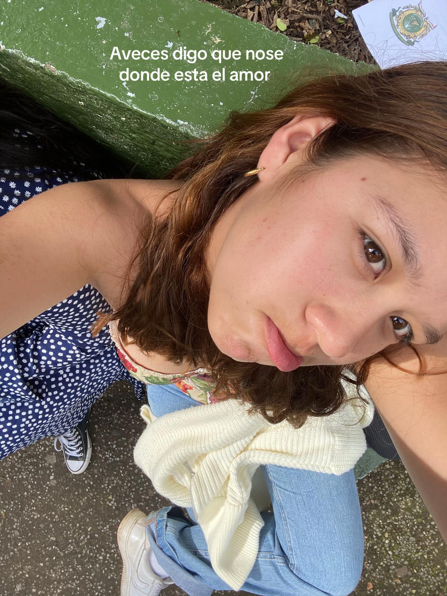 @L a i