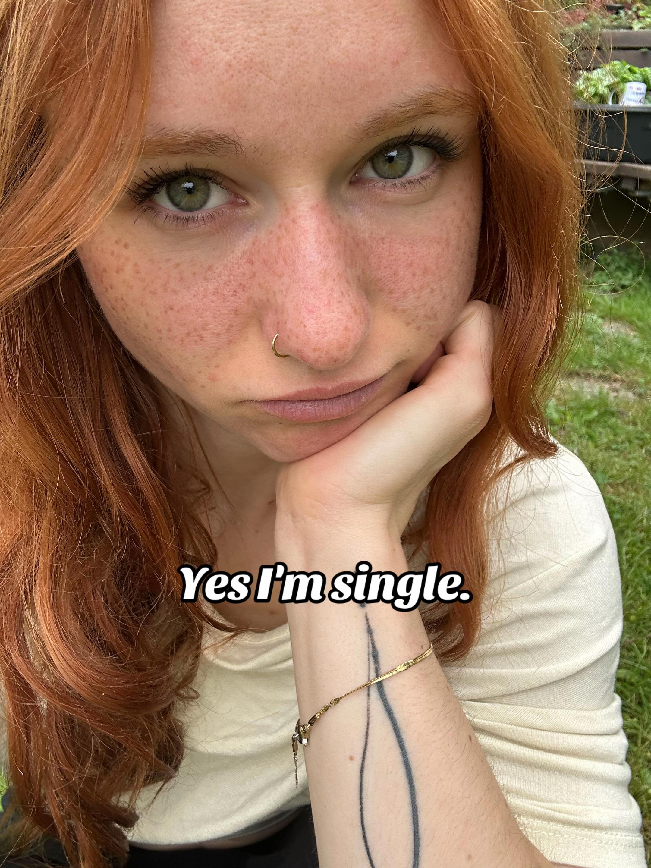 @Elliee