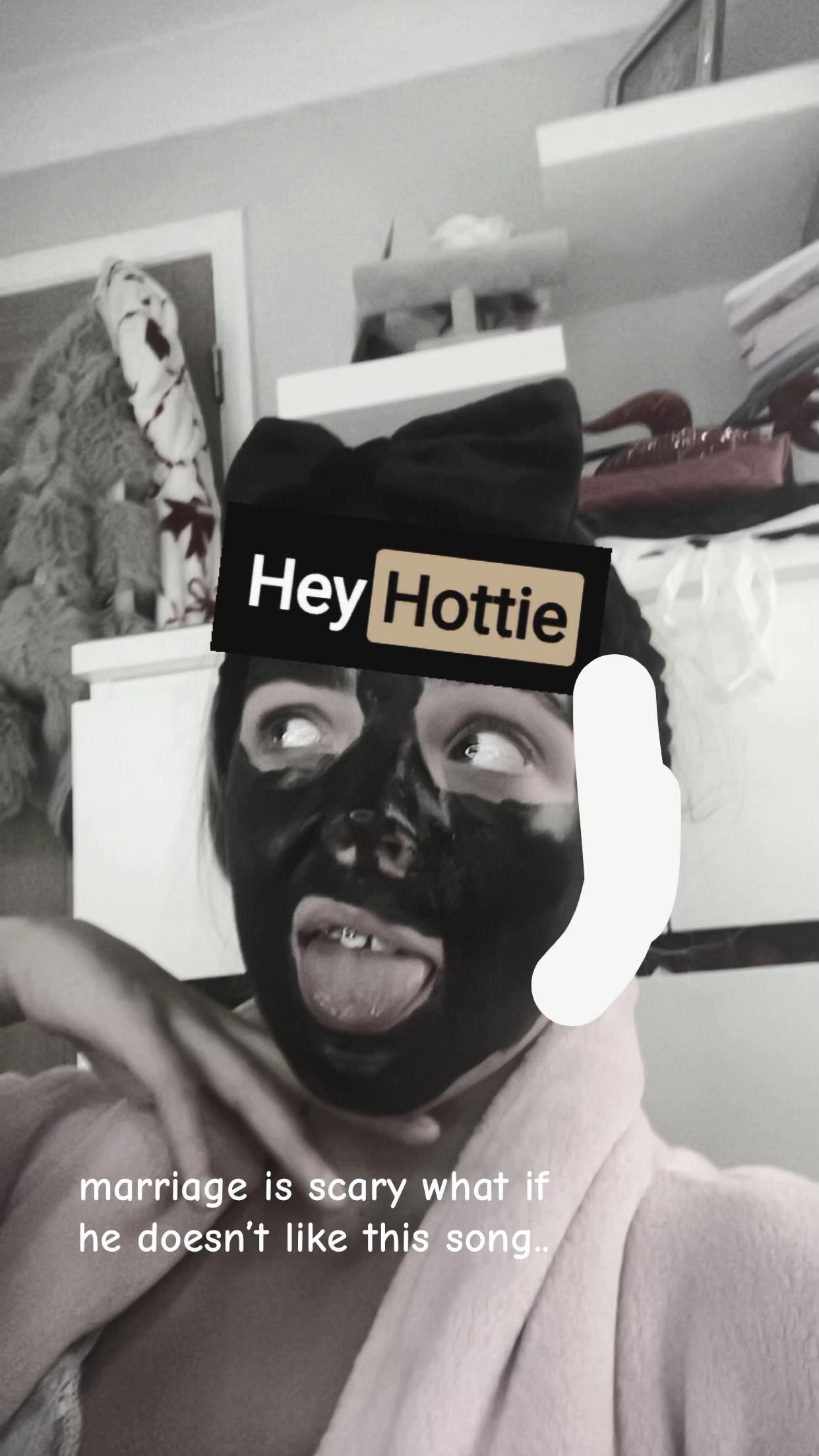 @bella handley