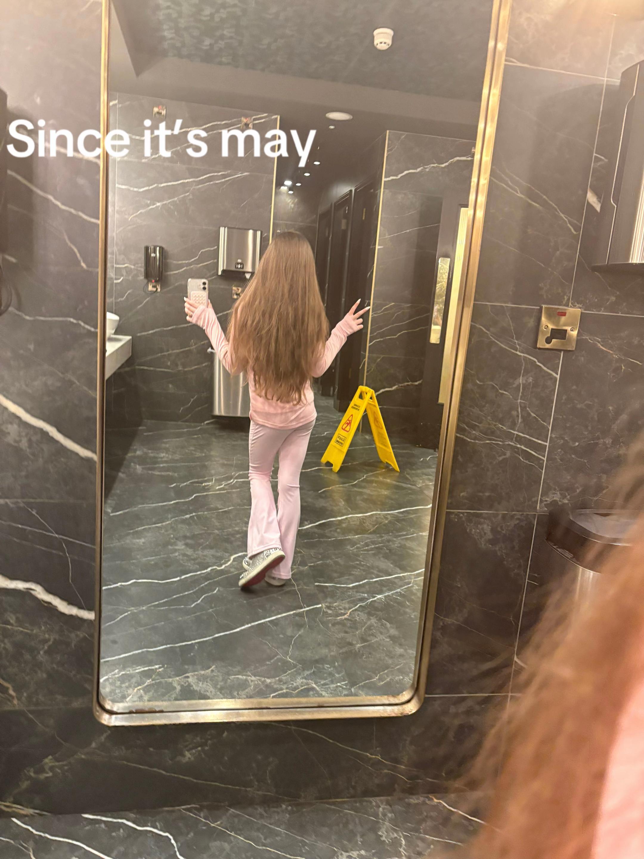 @✨ℳ✨