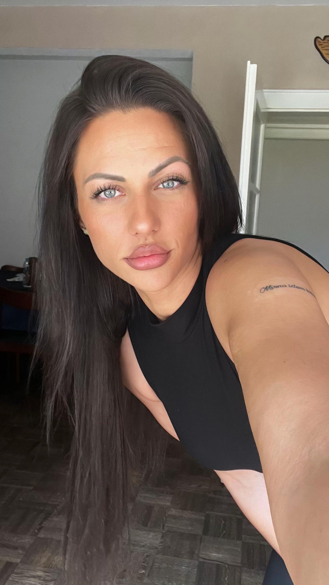 @Irena_