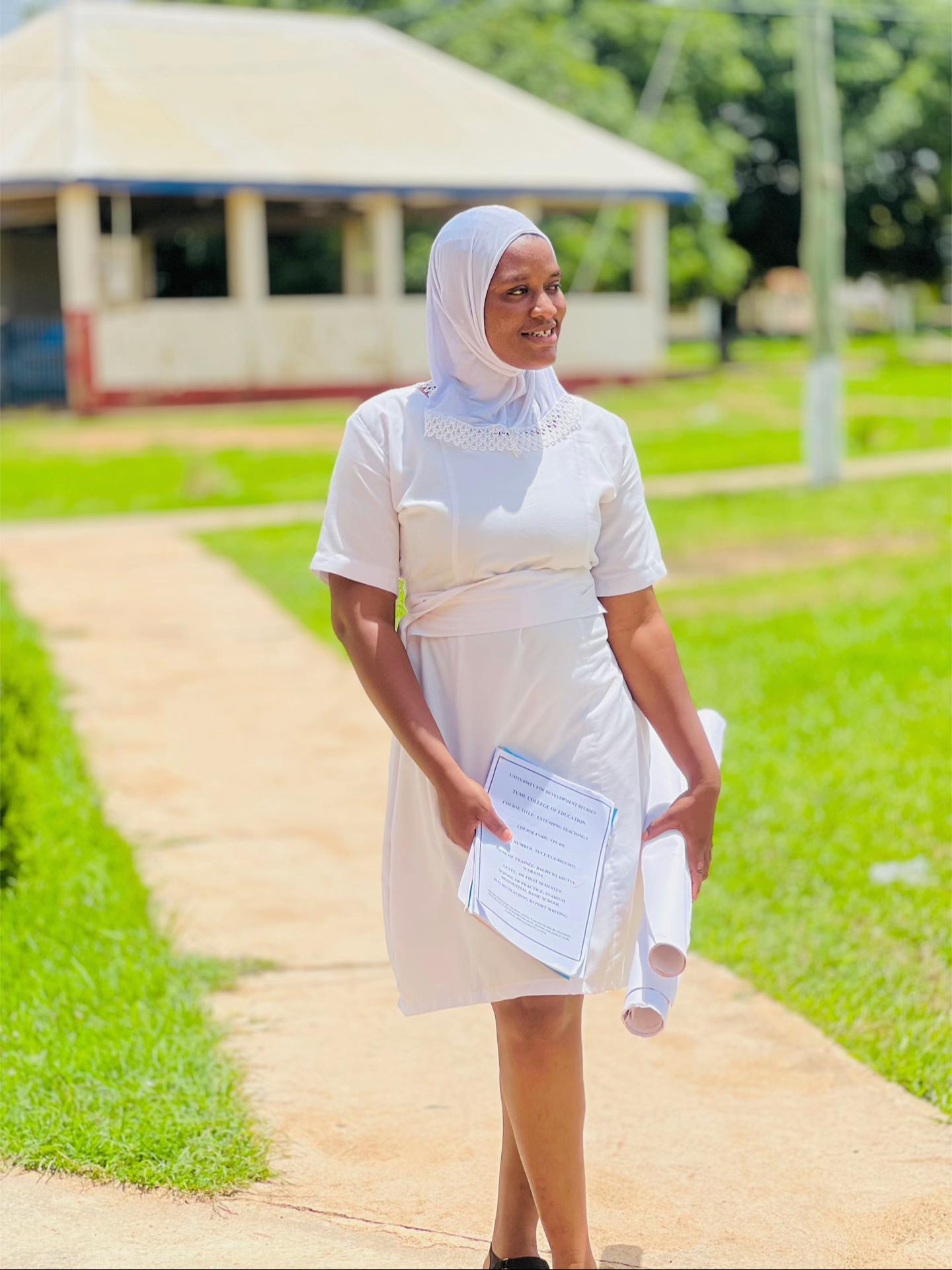 @Hajia ❤️single 🦋🌸