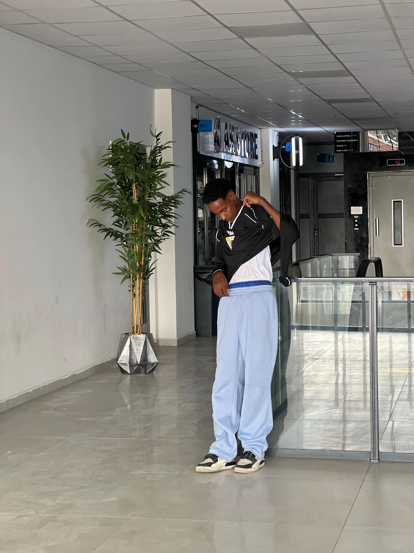 @Wll C44DEL💯🇸🇴