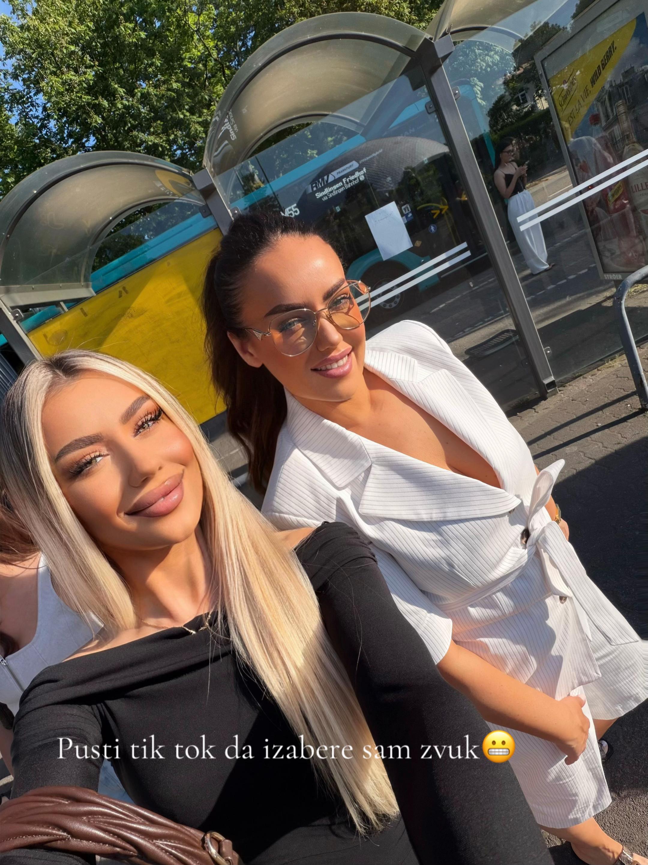 @andjelagolubovic