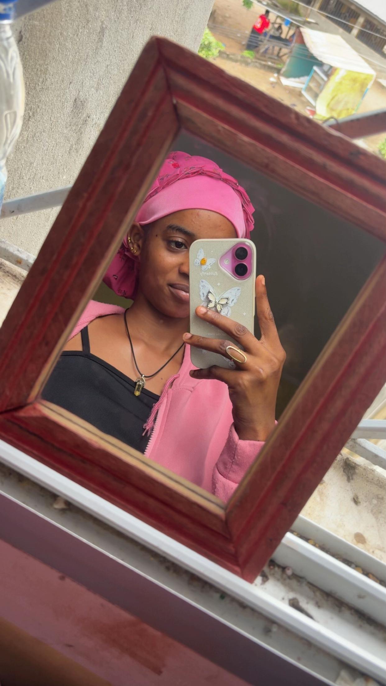 @𝐀𝐰aaa cosm&eacute;tique 🪄🧼