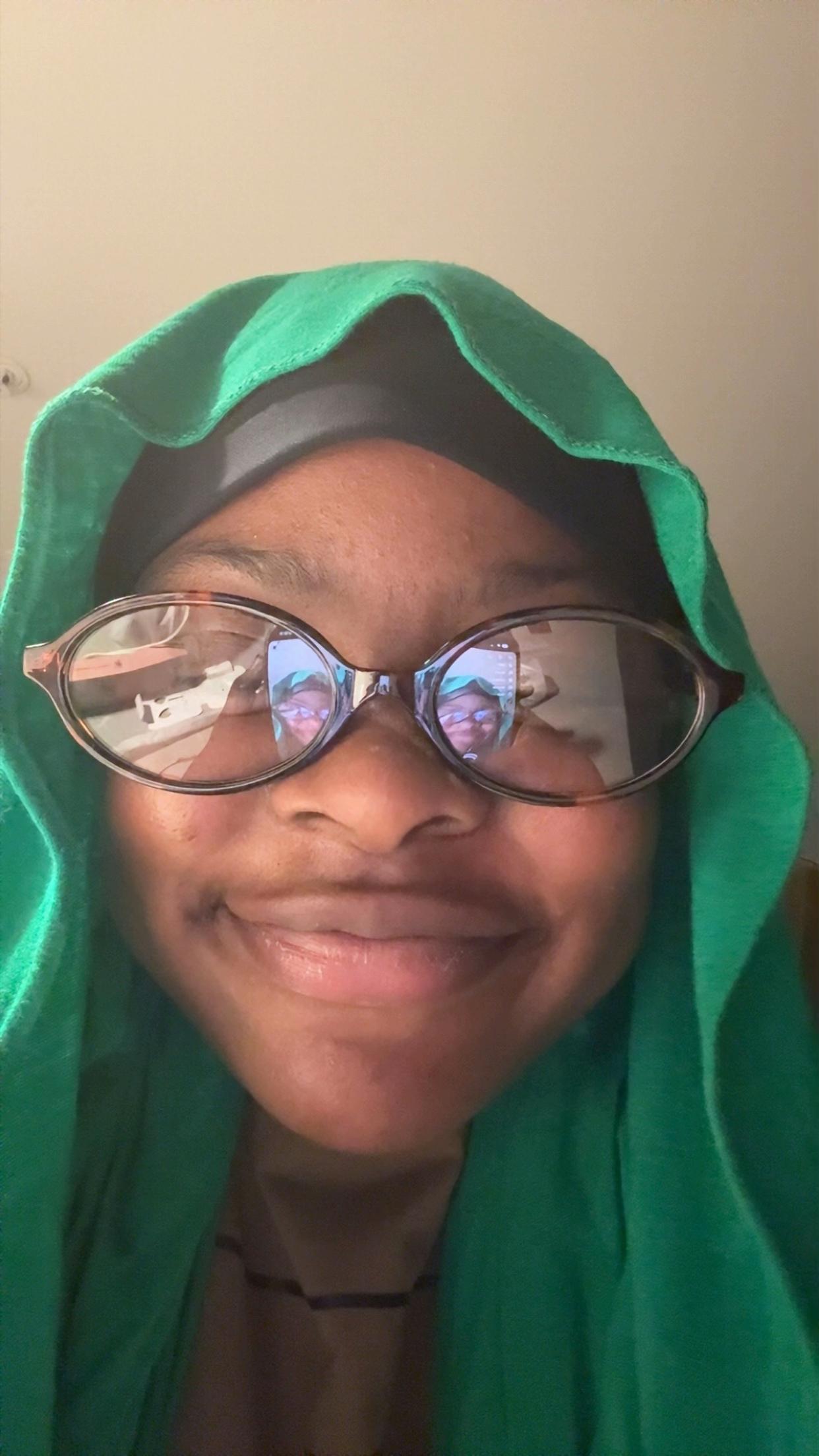 @Aisha.
