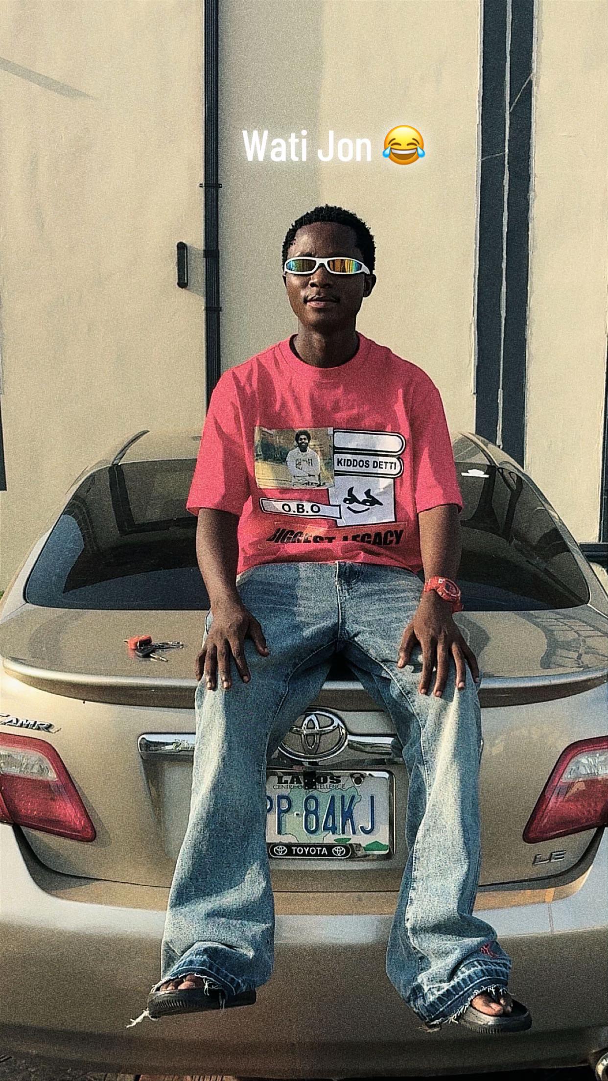 @Abayomi🤖👻