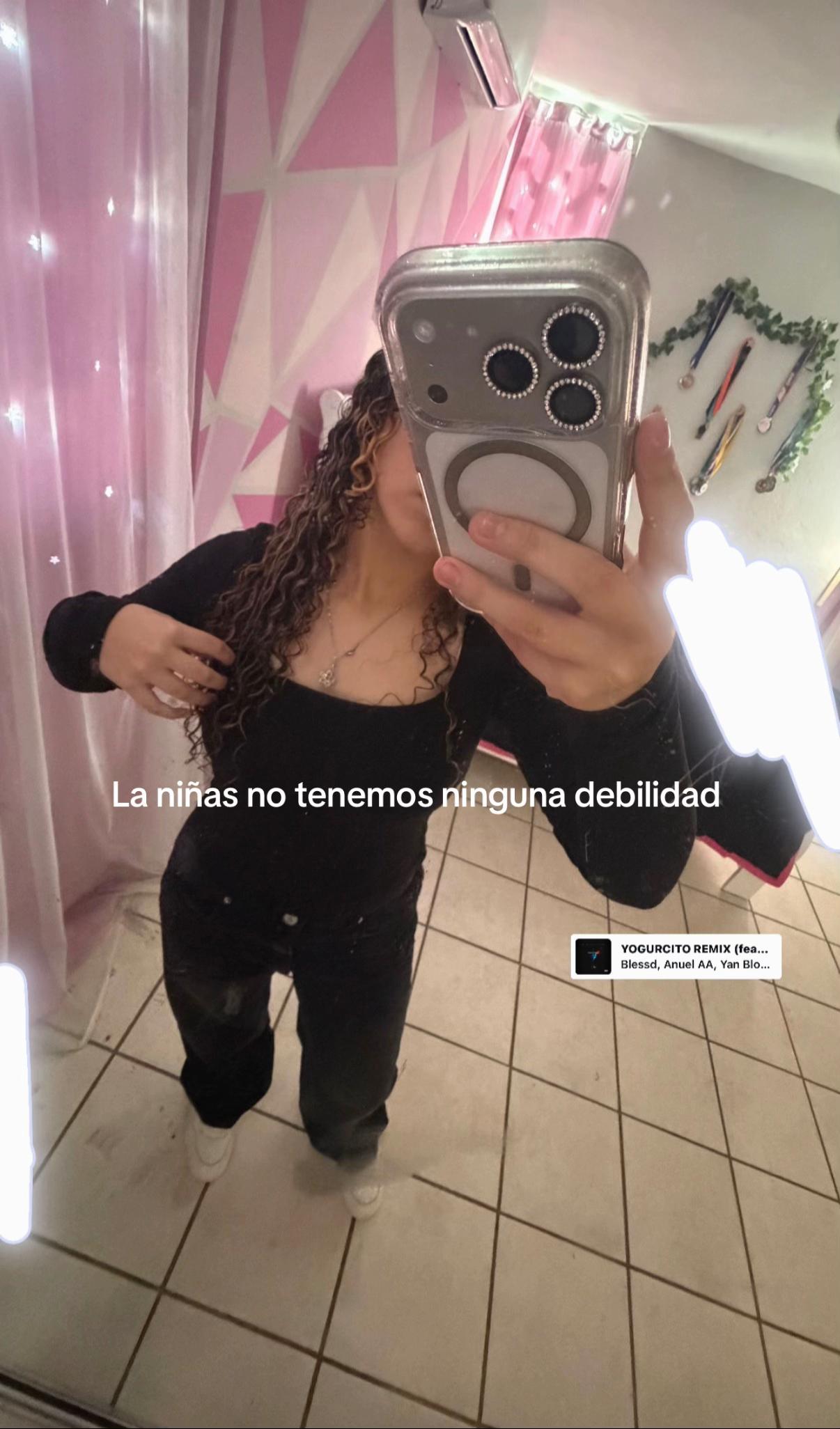 @🕷️.
