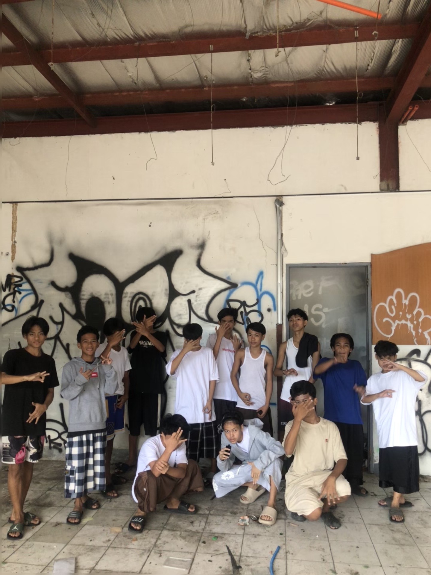 @BIG13VØN’ST OFFICIAL