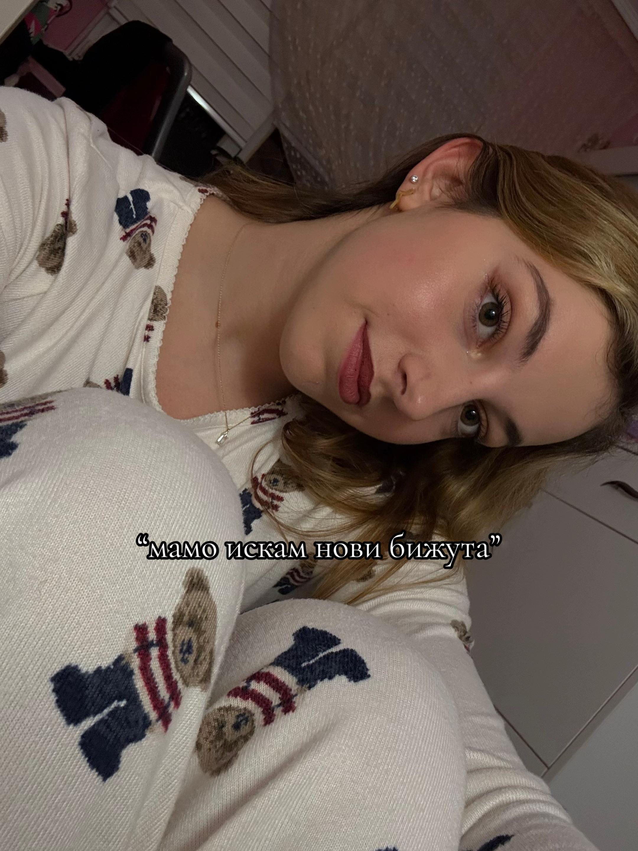 @𝒮𝒾𝓂𝑜𝓃𝒶