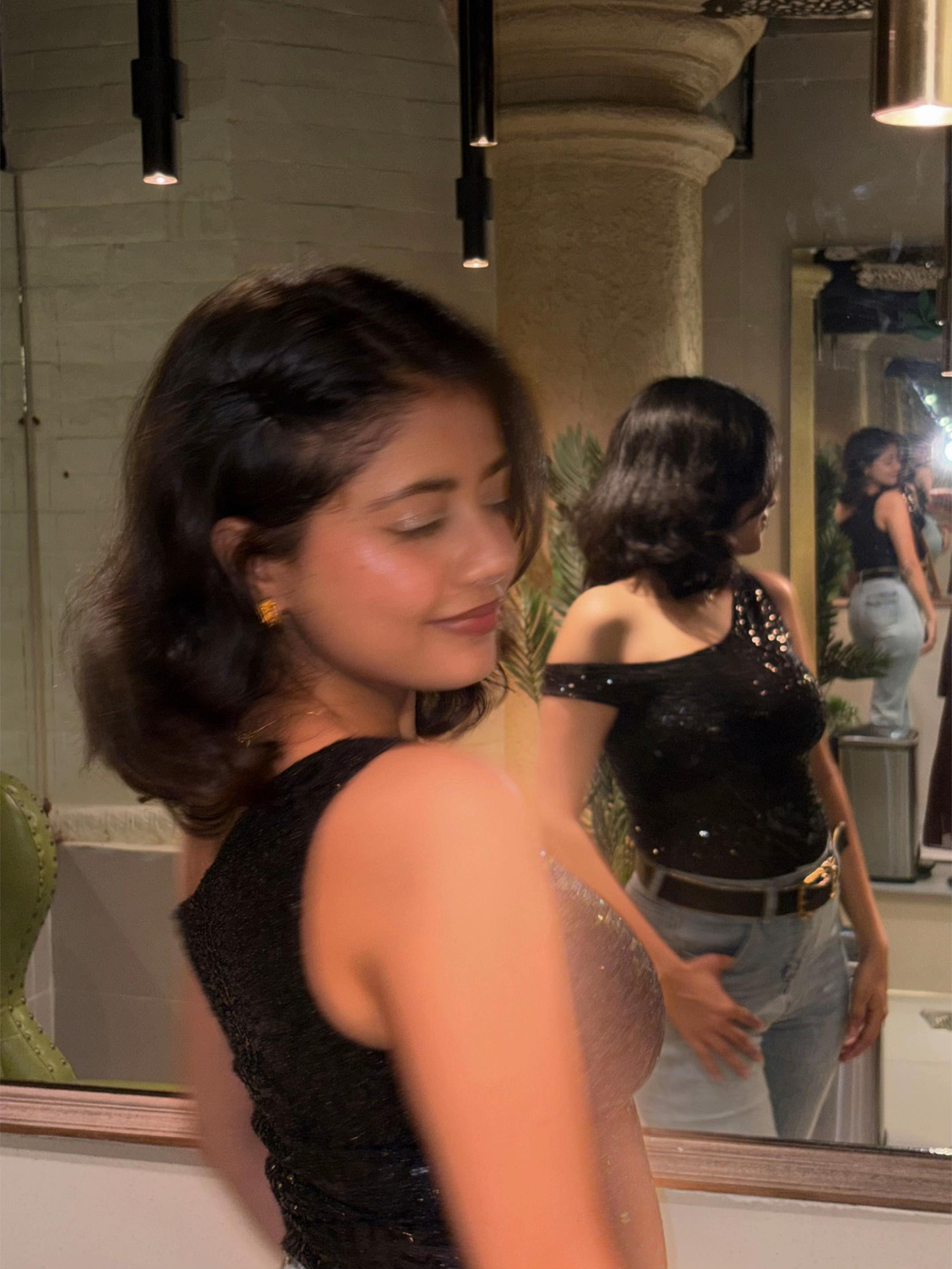 @️Aaisha
