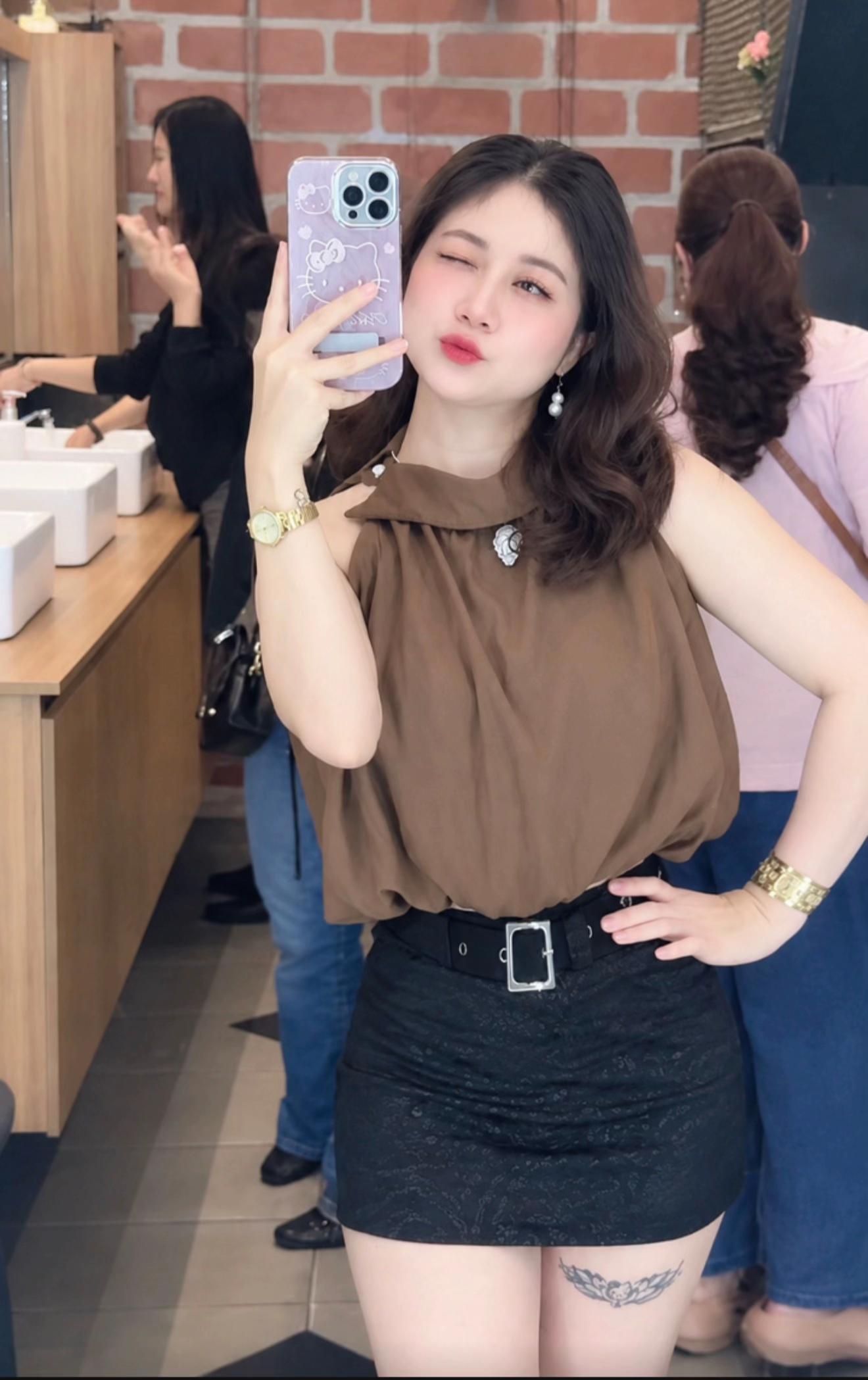 @AMoon đ¸đŚ(台ĺ
)