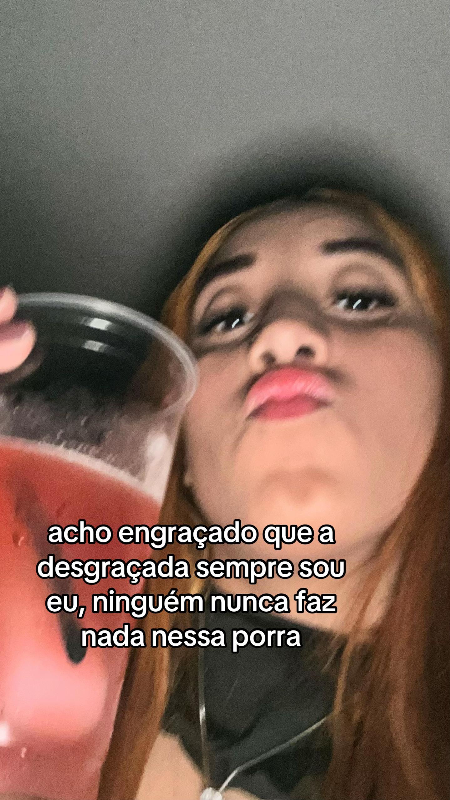 @vitória