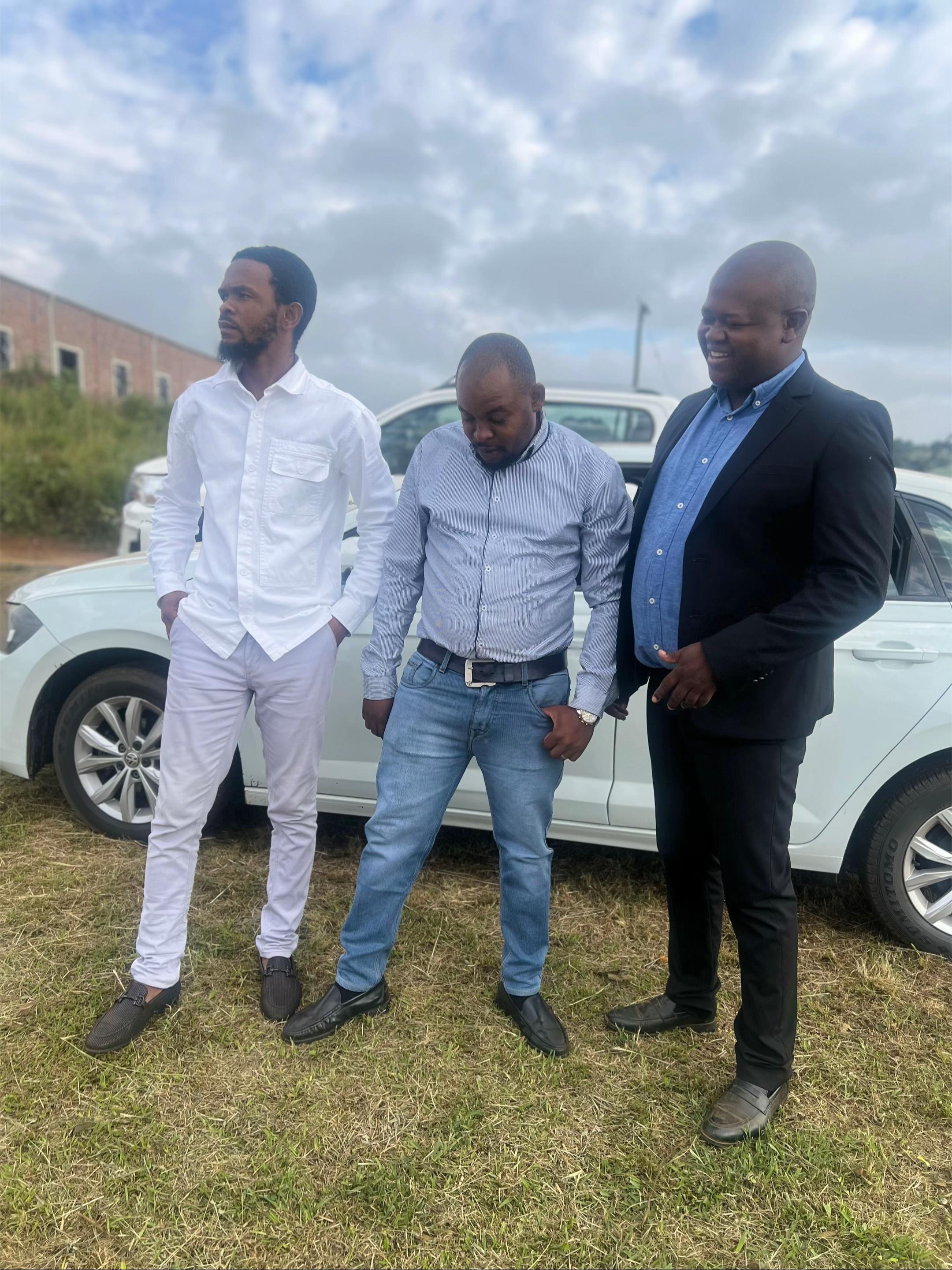 @SAKHILE M BROADCASTs