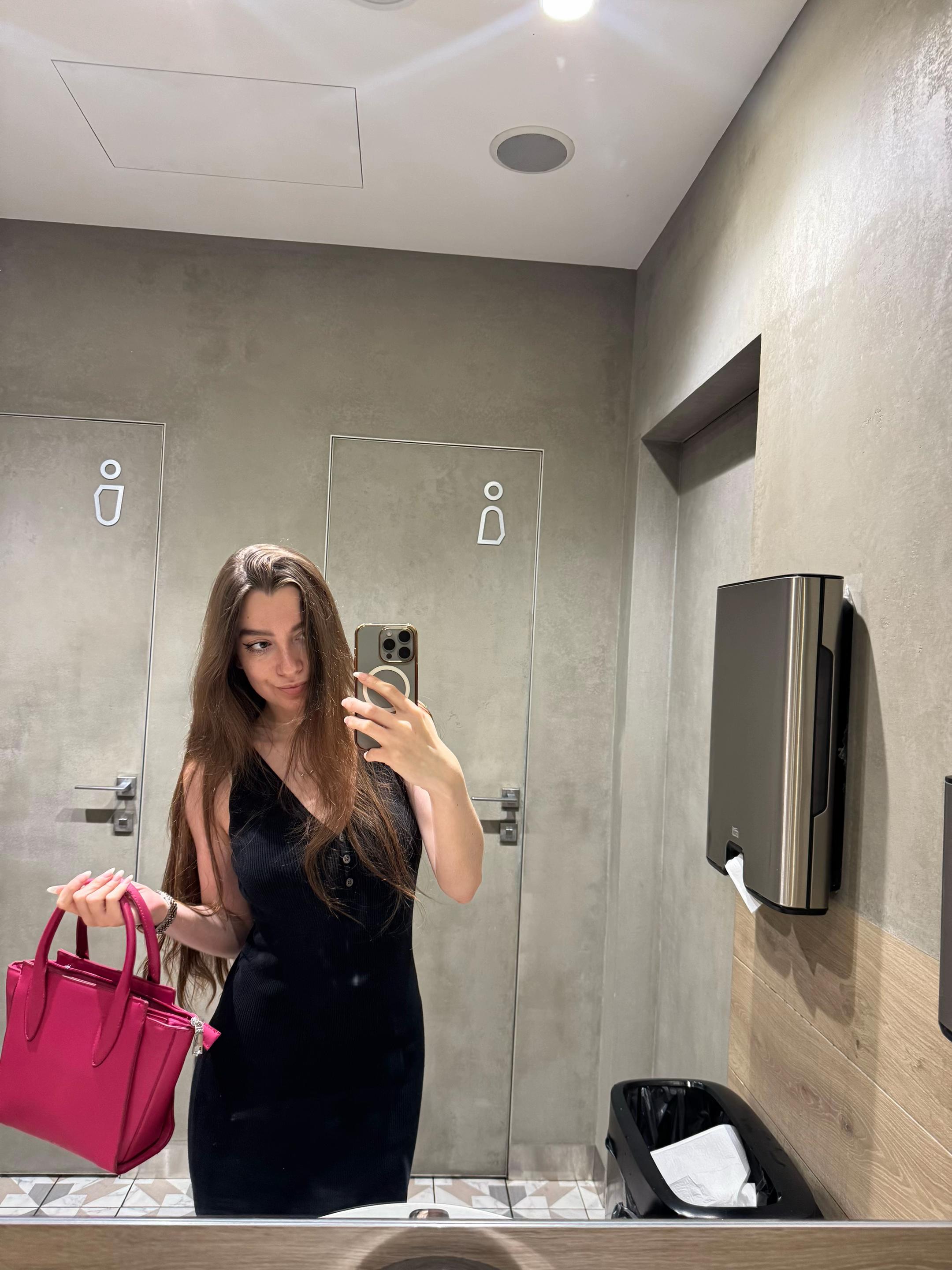 @Kateryna Sirko