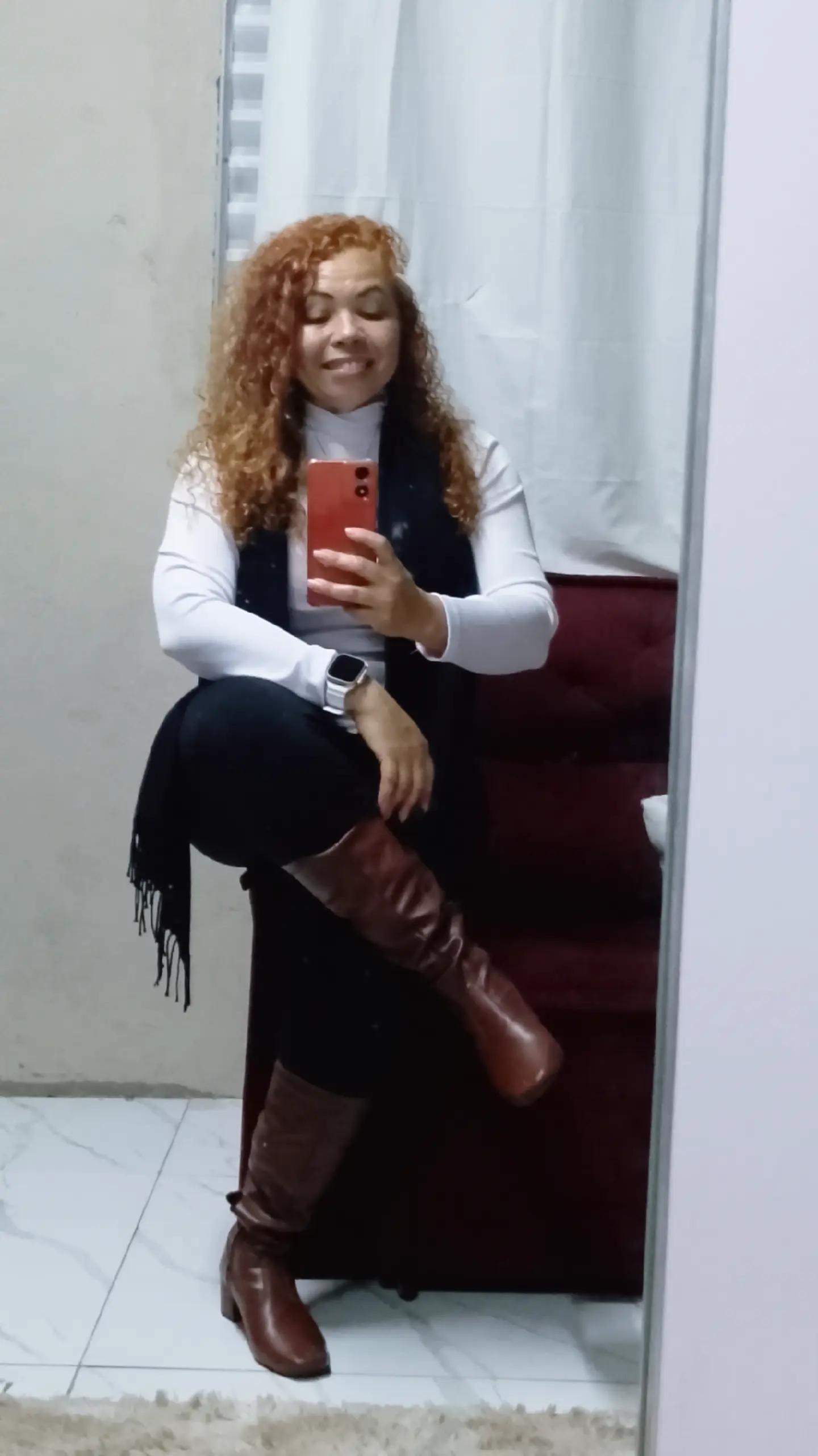 @Baiana loira