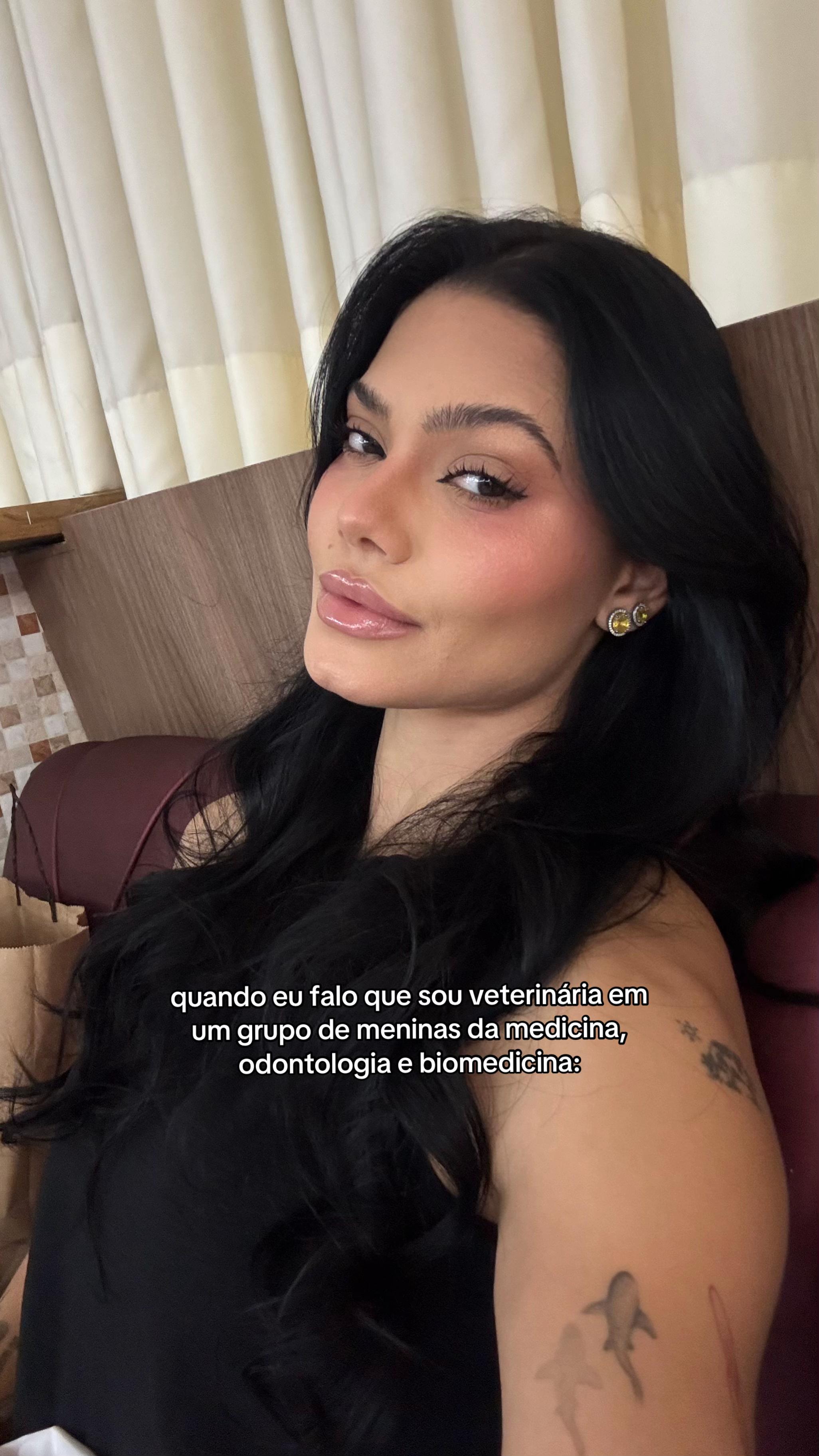 @carol costa