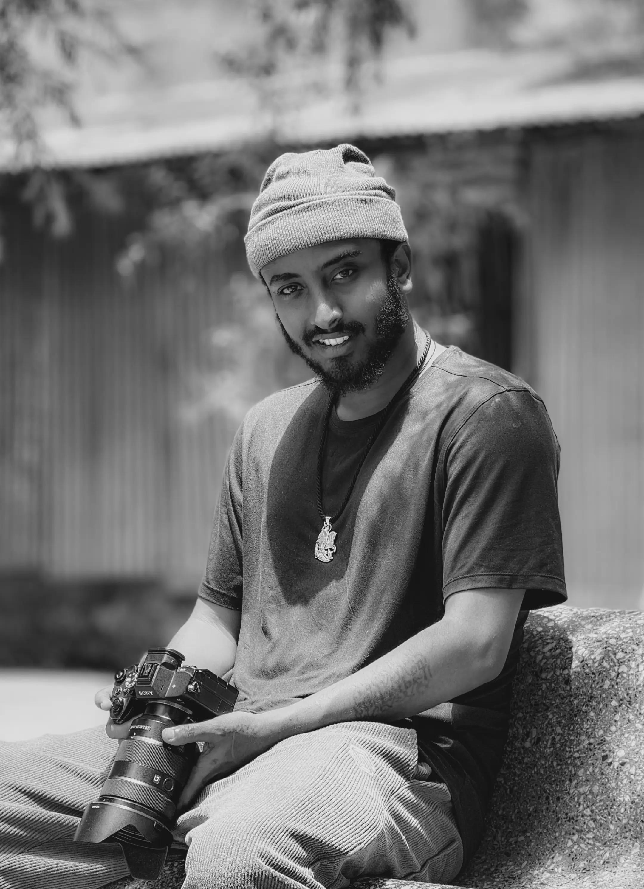 @ሴሩክያስ ሱራፊ