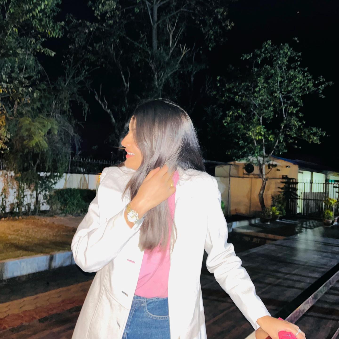 @Shruti24