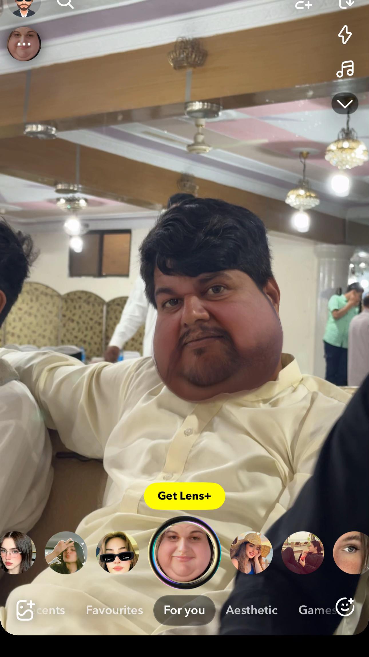 @KHAN🇵🇰