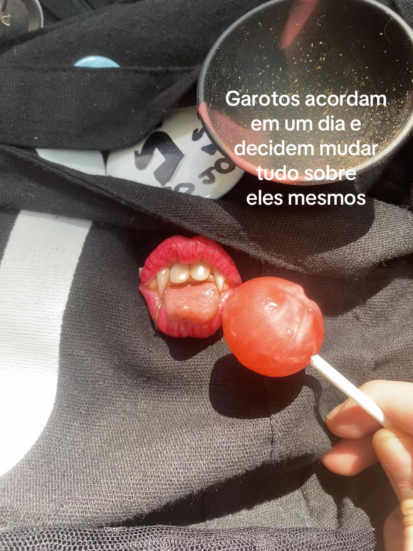@ivanooo - (ele/dele)